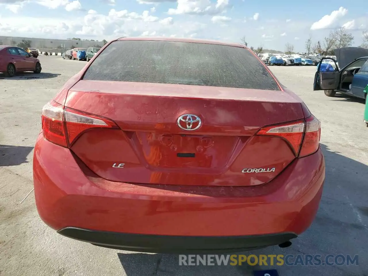 6 Photograph of a damaged car 5YFBURHE1KP872052 TOYOTA COROLLA 2019