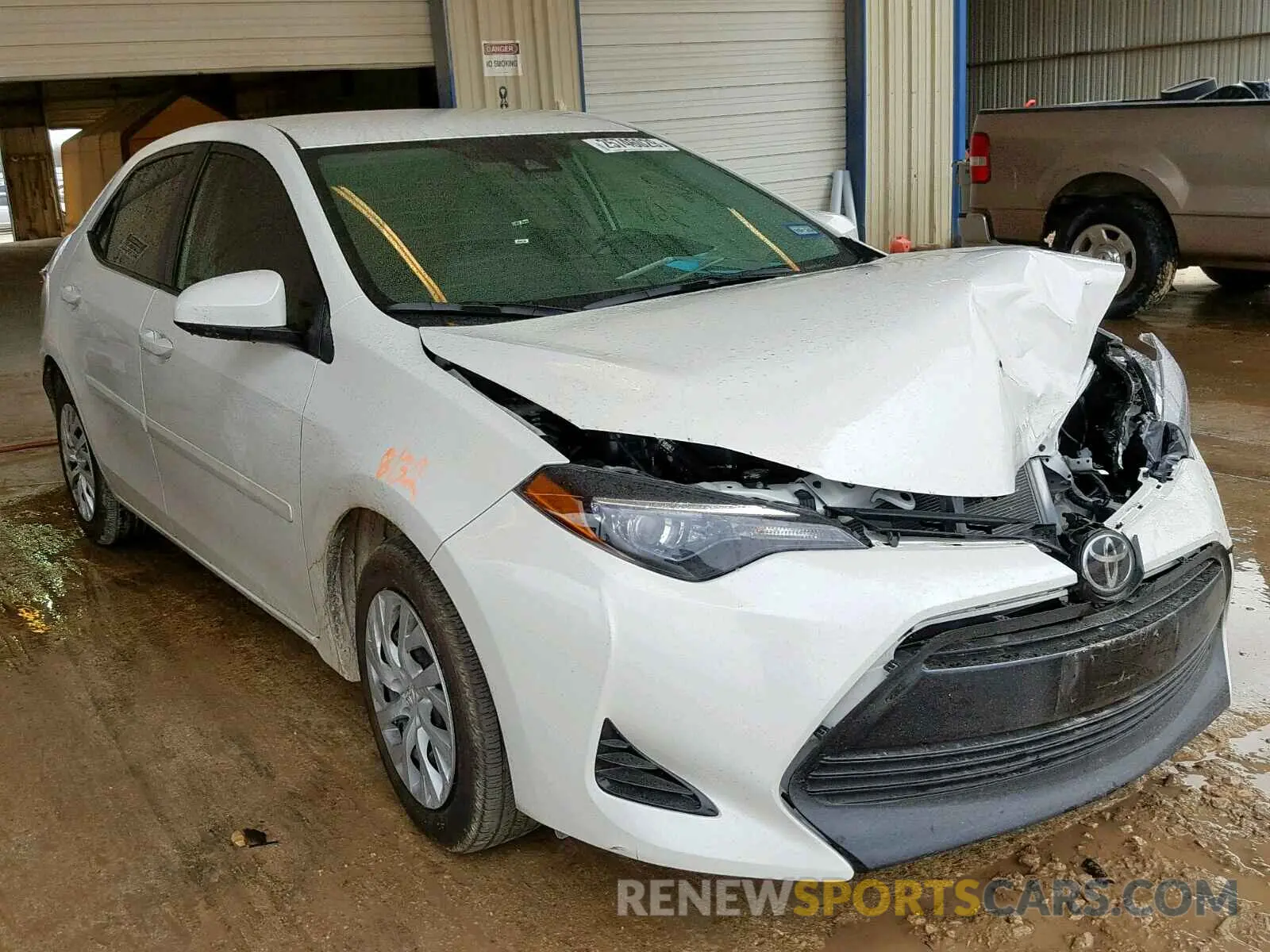 1 Photograph of a damaged car 5YFBURHE1KP878546 TOYOTA COROLLA 2019