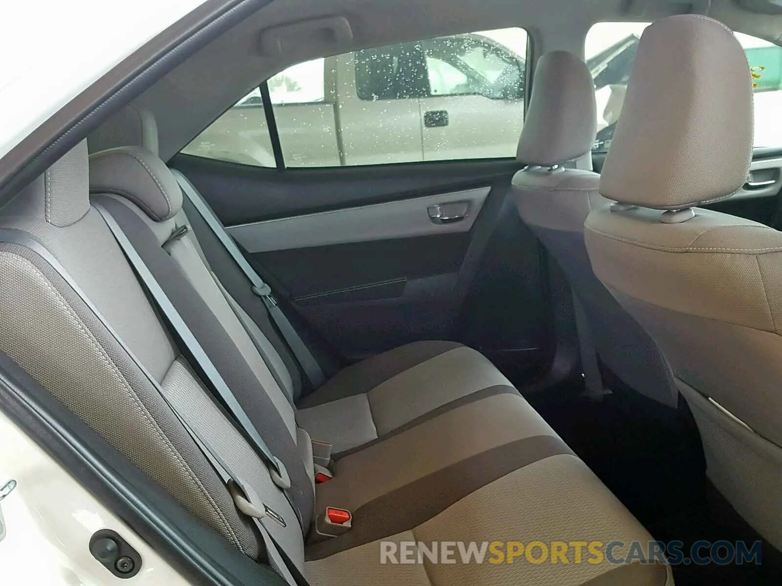 6 Photograph of a damaged car 5YFBURHE1KP878546 TOYOTA COROLLA 2019