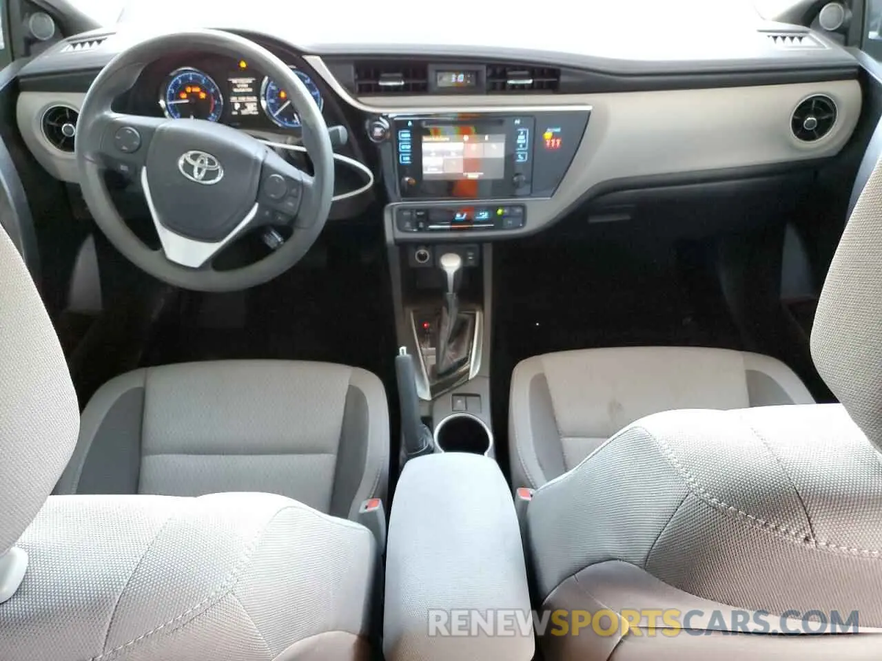 8 Photograph of a damaged car 5YFBURHE1KP879633 TOYOTA COROLLA 2019