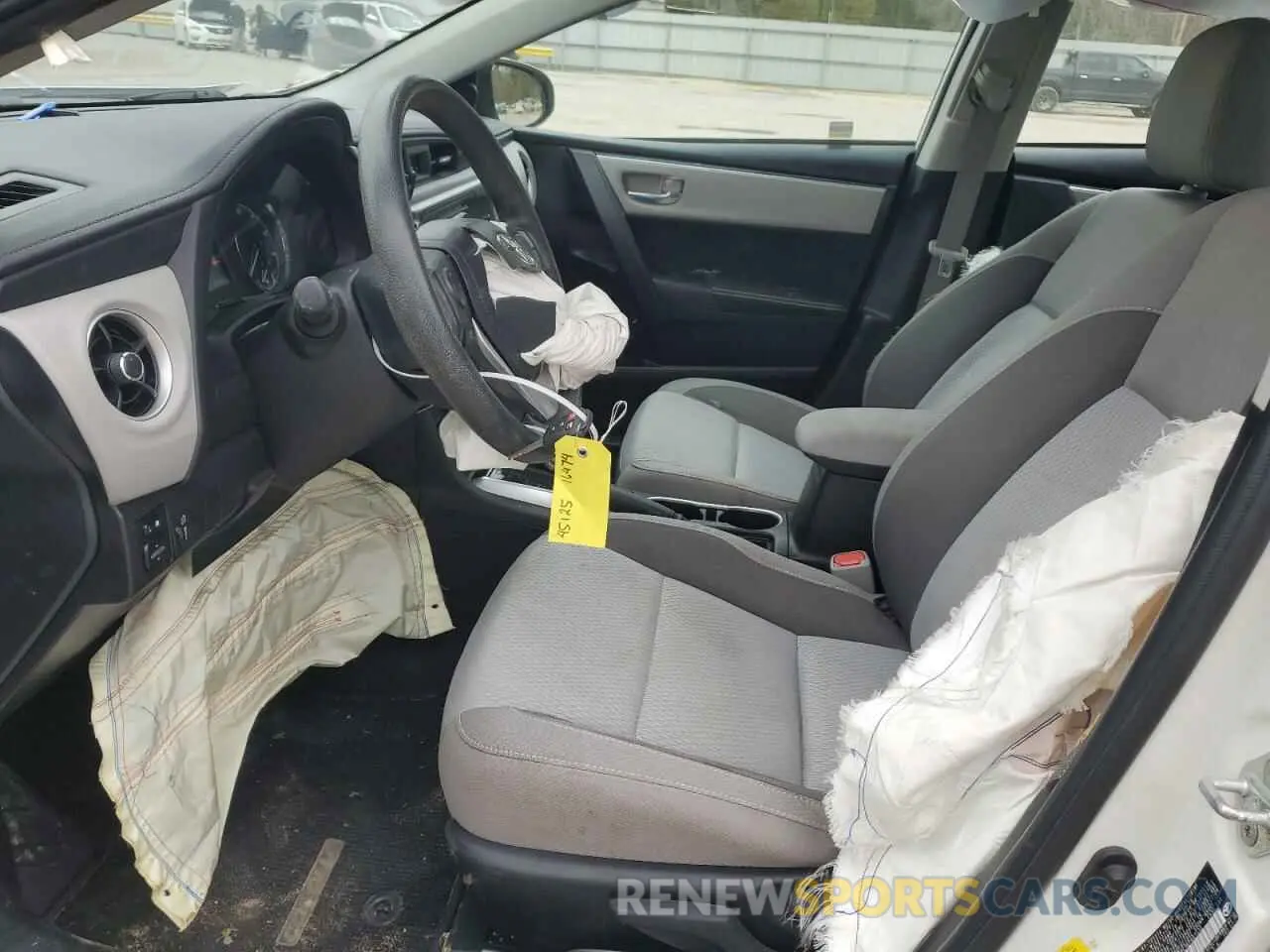 7 Фотография поврежденного автомобиля 5YFBURHE1KP881530 TOYOTA COROLLA 2019