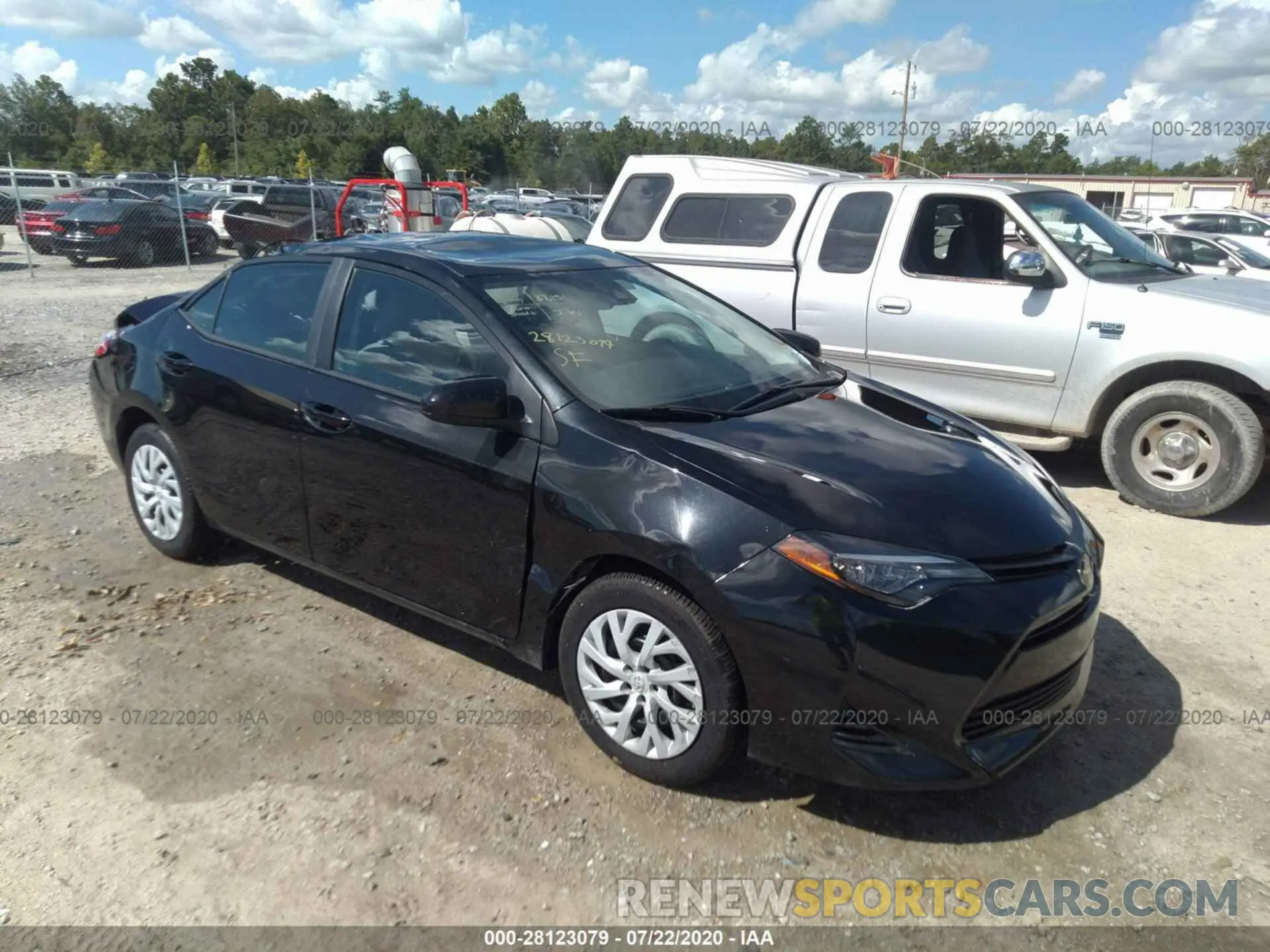 1 Photograph of a damaged car 5YFBURHE1KP882791 TOYOTA COROLLA 2019