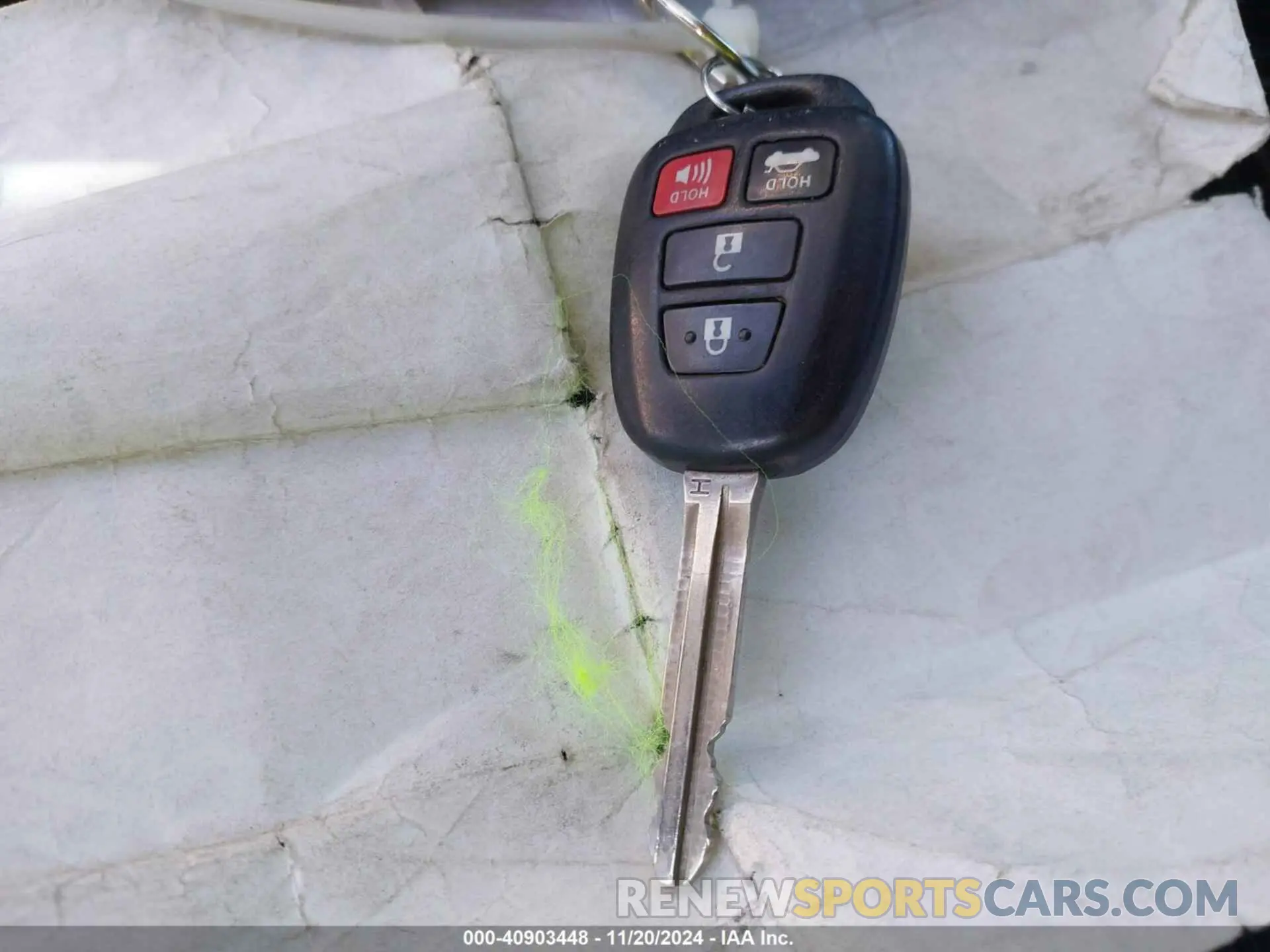 11 Photograph of a damaged car 5YFBURHE1KP893161 TOYOTA COROLLA 2019