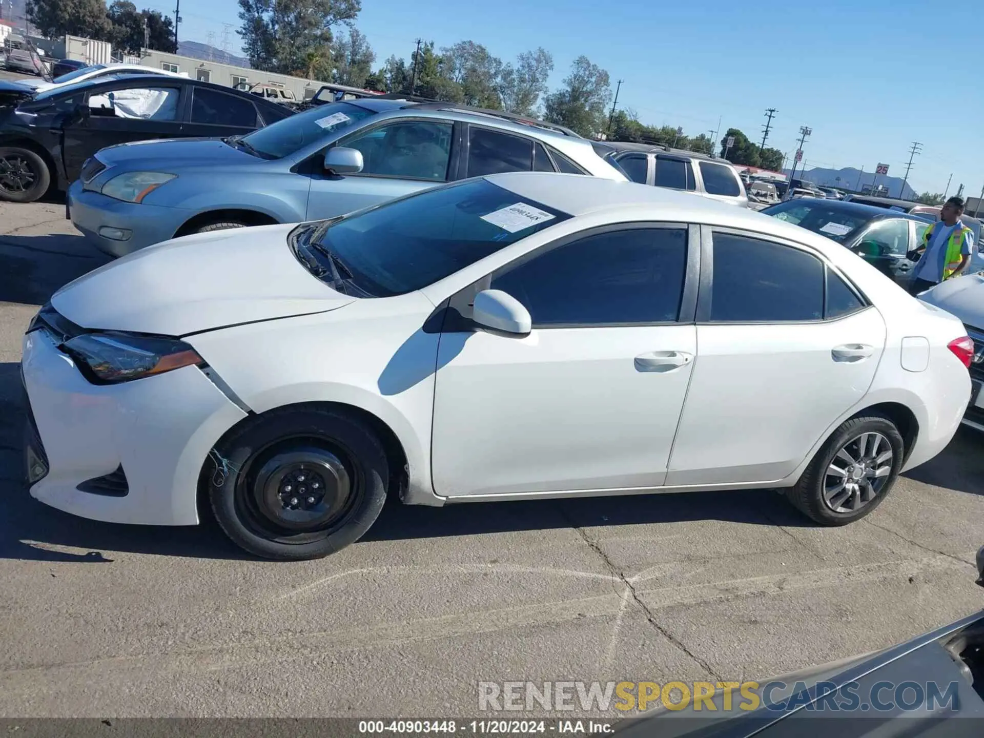 14 Photograph of a damaged car 5YFBURHE1KP893161 TOYOTA COROLLA 2019