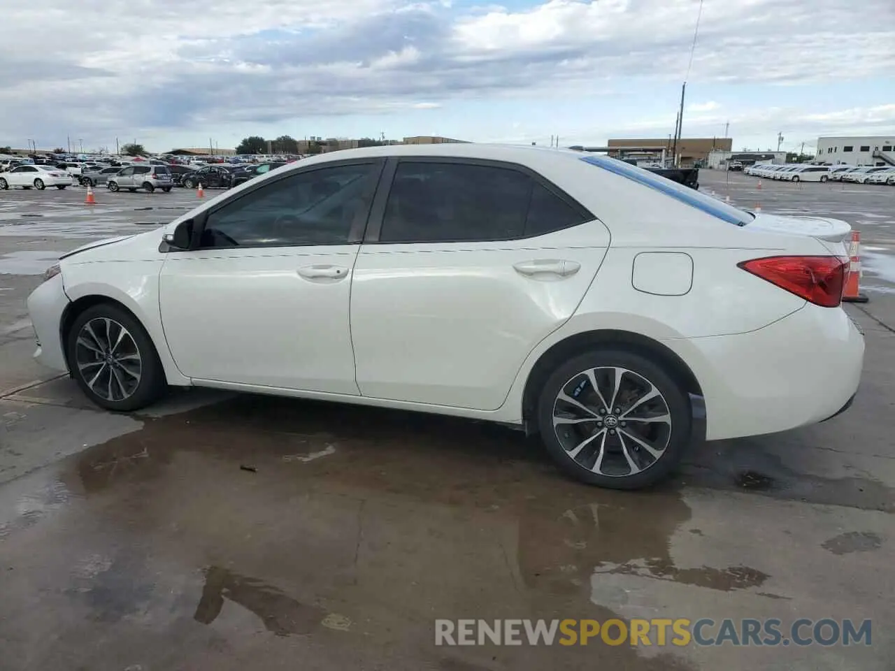 2 Photograph of a damaged car 5YFBURHE1KP897873 TOYOTA COROLLA 2019