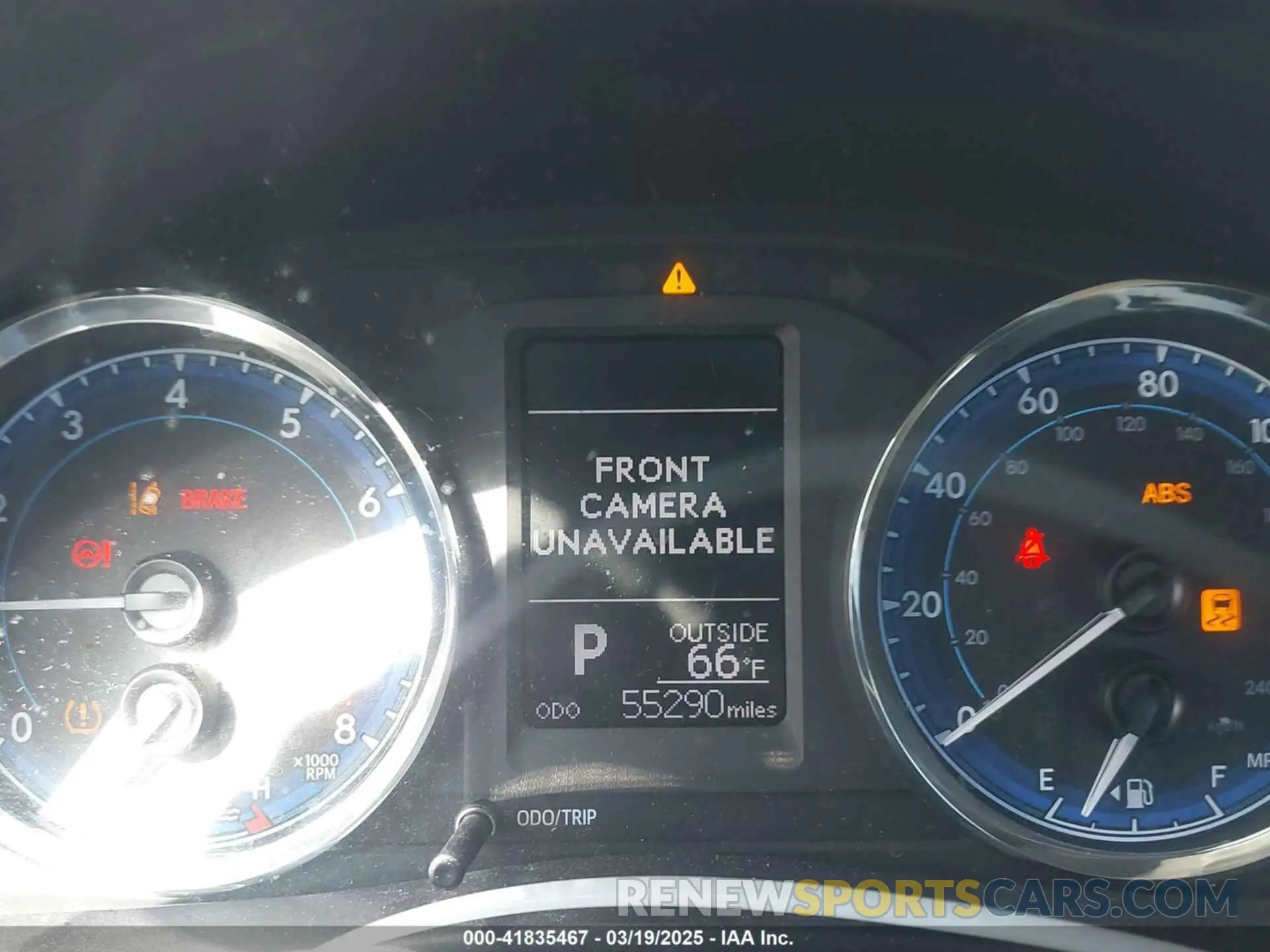 15 Photograph of a damaged car 5YFBURHE1KP898179 TOYOTA COROLLA 2019