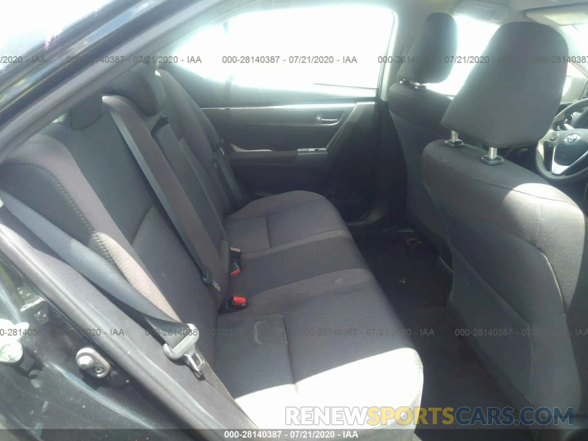 8 Photograph of a damaged car 5YFBURHE1KP899655 TOYOTA COROLLA 2019