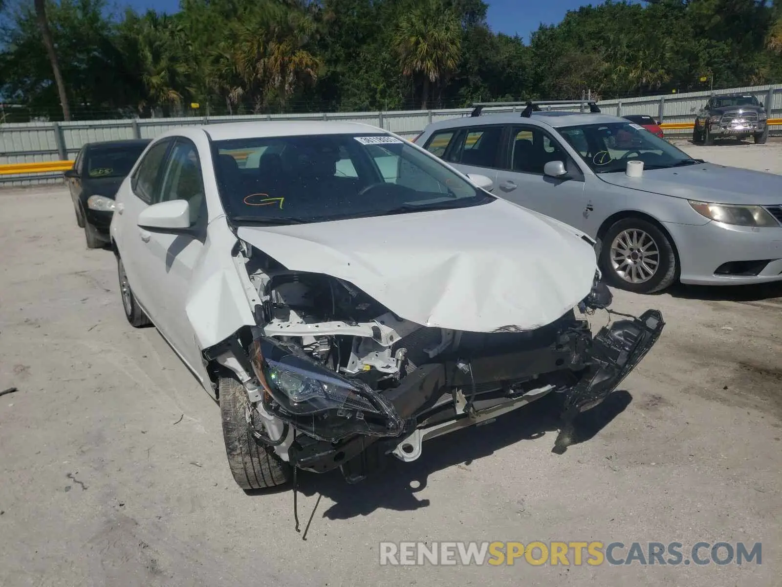 9 Photograph of a damaged car 5YFBURHE1KP906510 TOYOTA COROLLA 2019