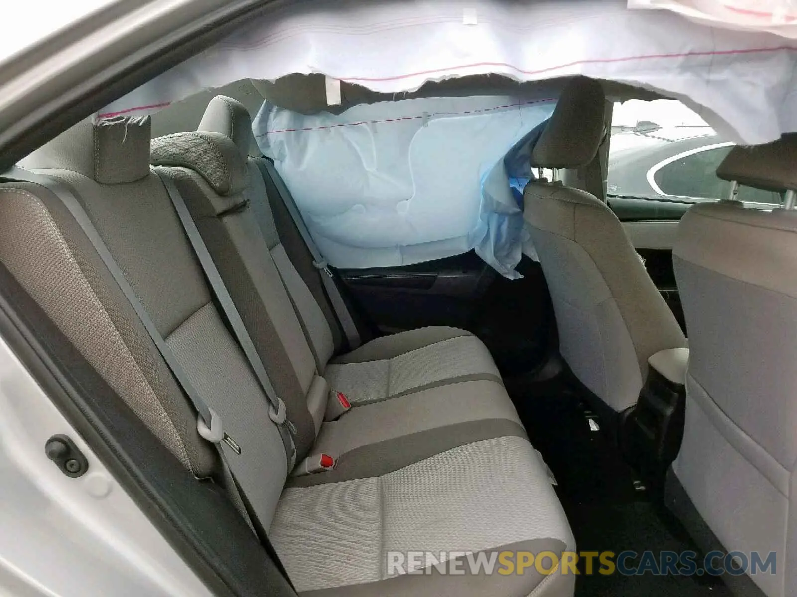6 Photograph of a damaged car 5YFBURHE1KP908550 TOYOTA COROLLA 2019