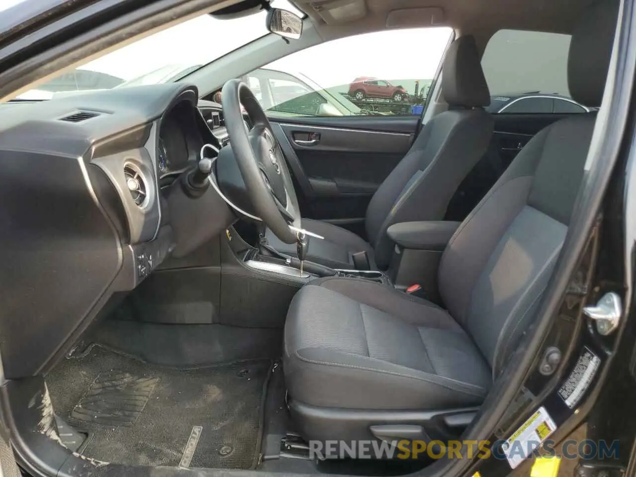 7 Фотография поврежденного автомобиля 5YFBURHE1KP915689 TOYOTA COROLLA 2019
