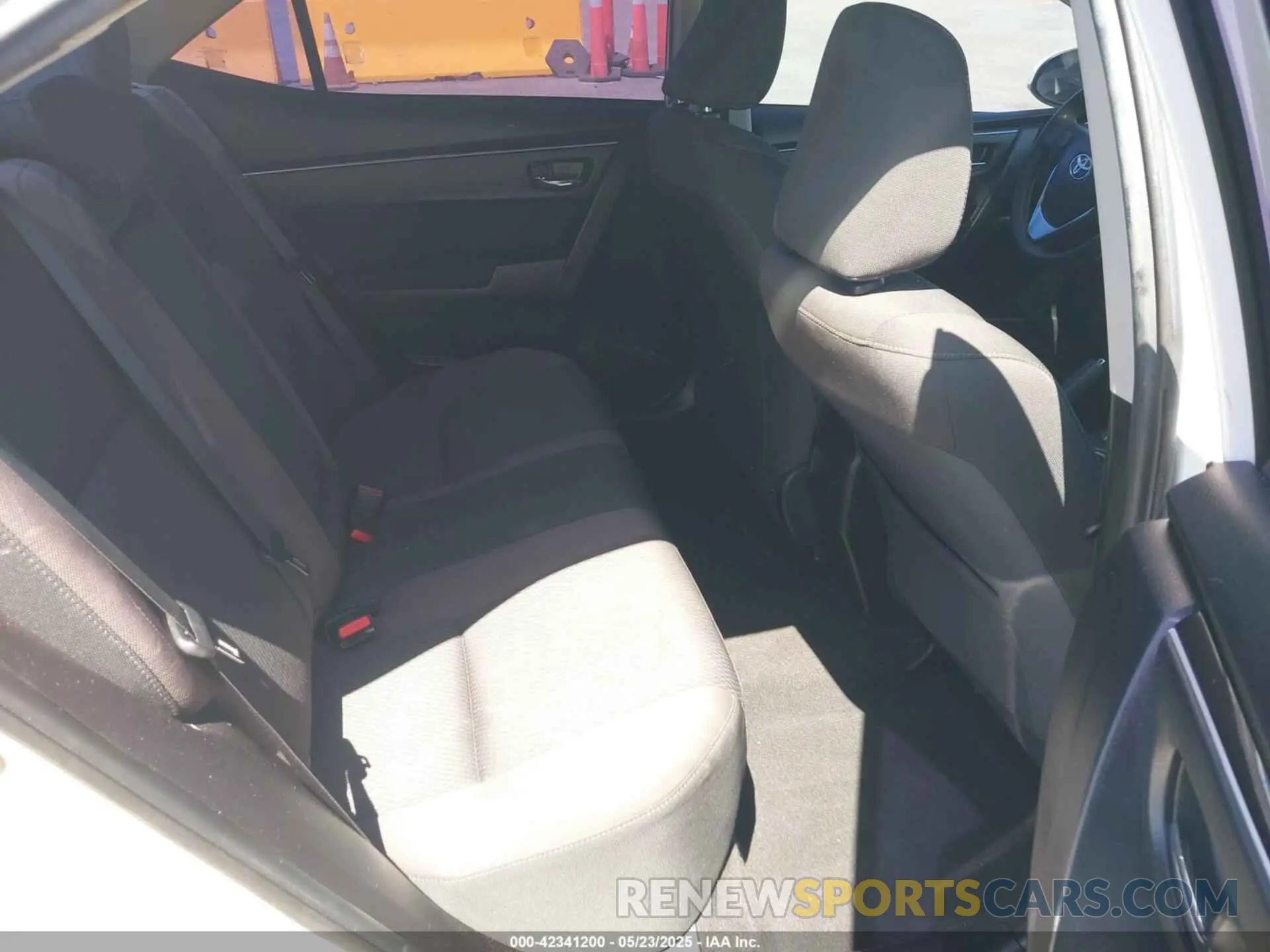 8 Фотография поврежденного автомобиля 5YFBURHE1KP918172 TOYOTA COROLLA 2019