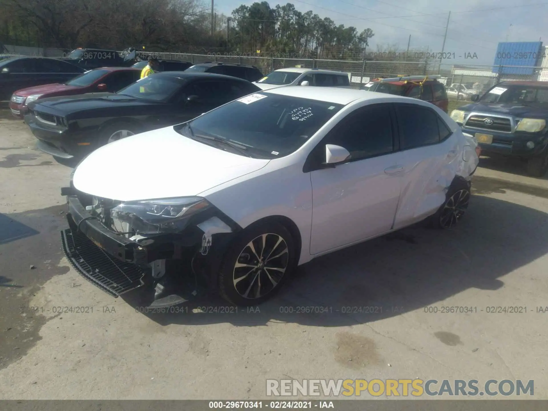 2 Photograph of a damaged car 5YFBURHE1KP918981 TOYOTA COROLLA 2019
