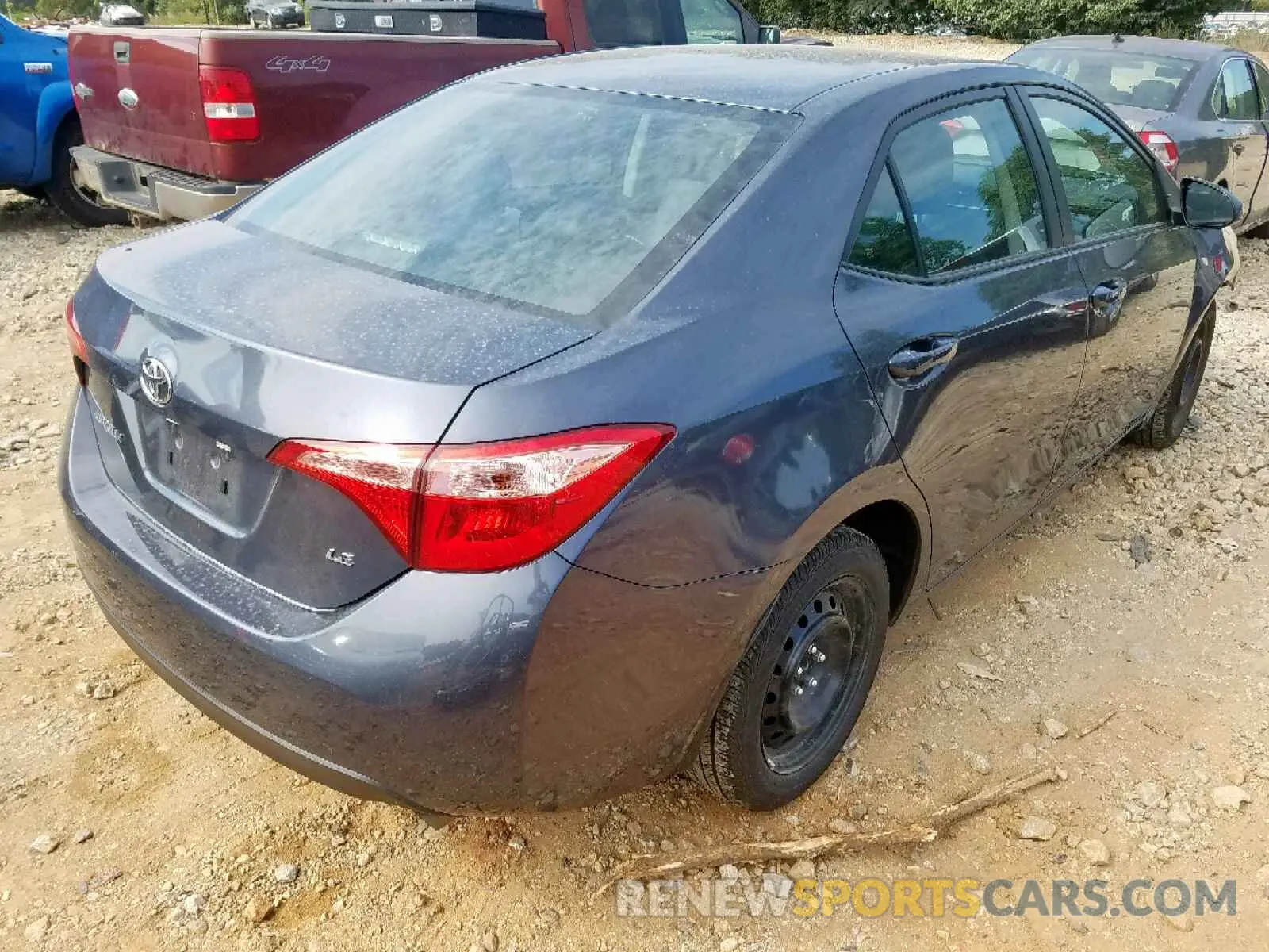 4 Photograph of a damaged car 5YFBURHE1KP920035 TOYOTA COROLLA 2019