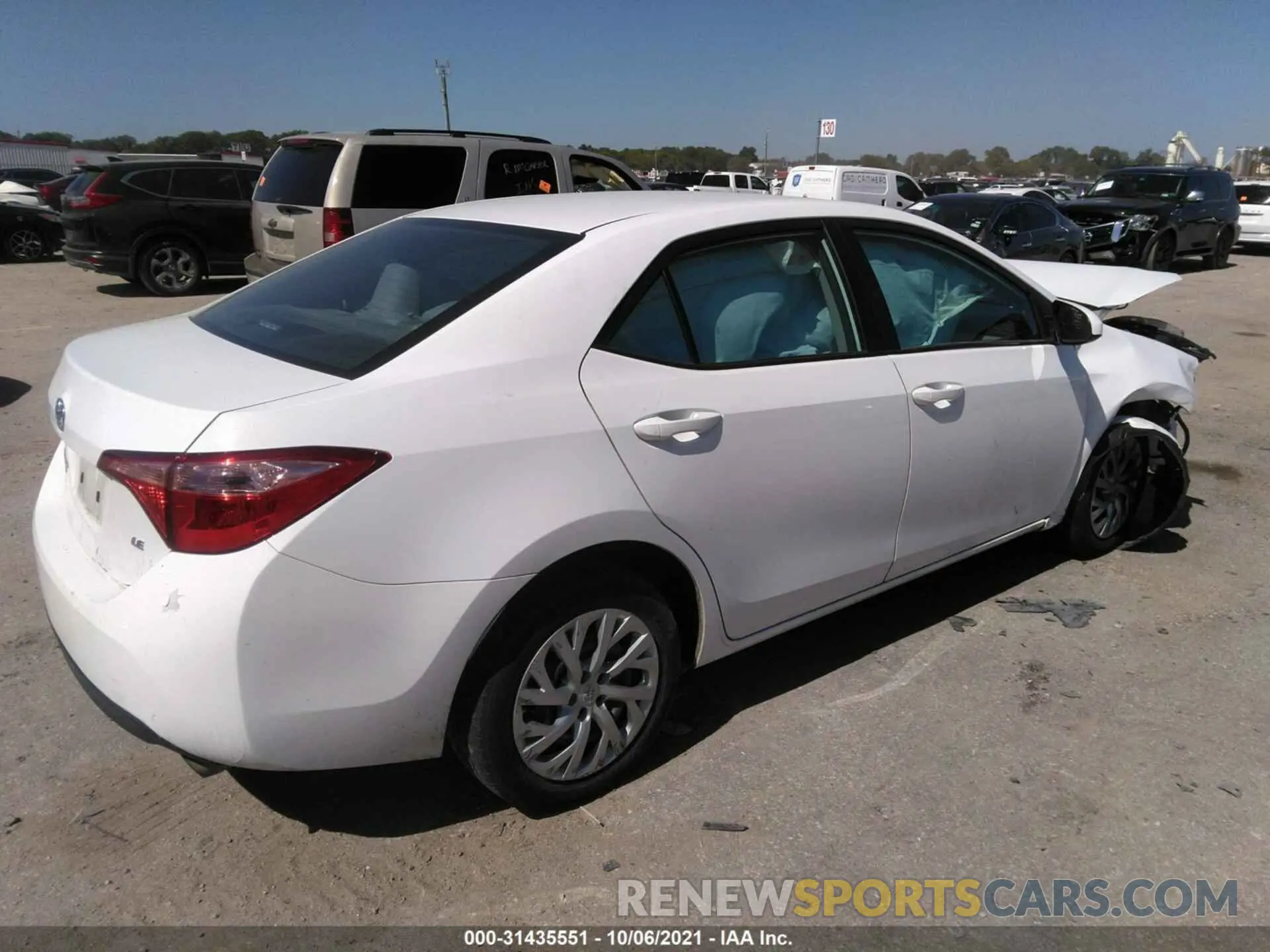 4 Photograph of a damaged car 5YFBURHE1KP923761 TOYOTA COROLLA 2019