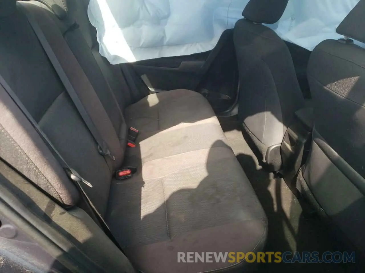 6 Photograph of a damaged car 5YFBURHE1KP928488 TOYOTA COROLLA 2019