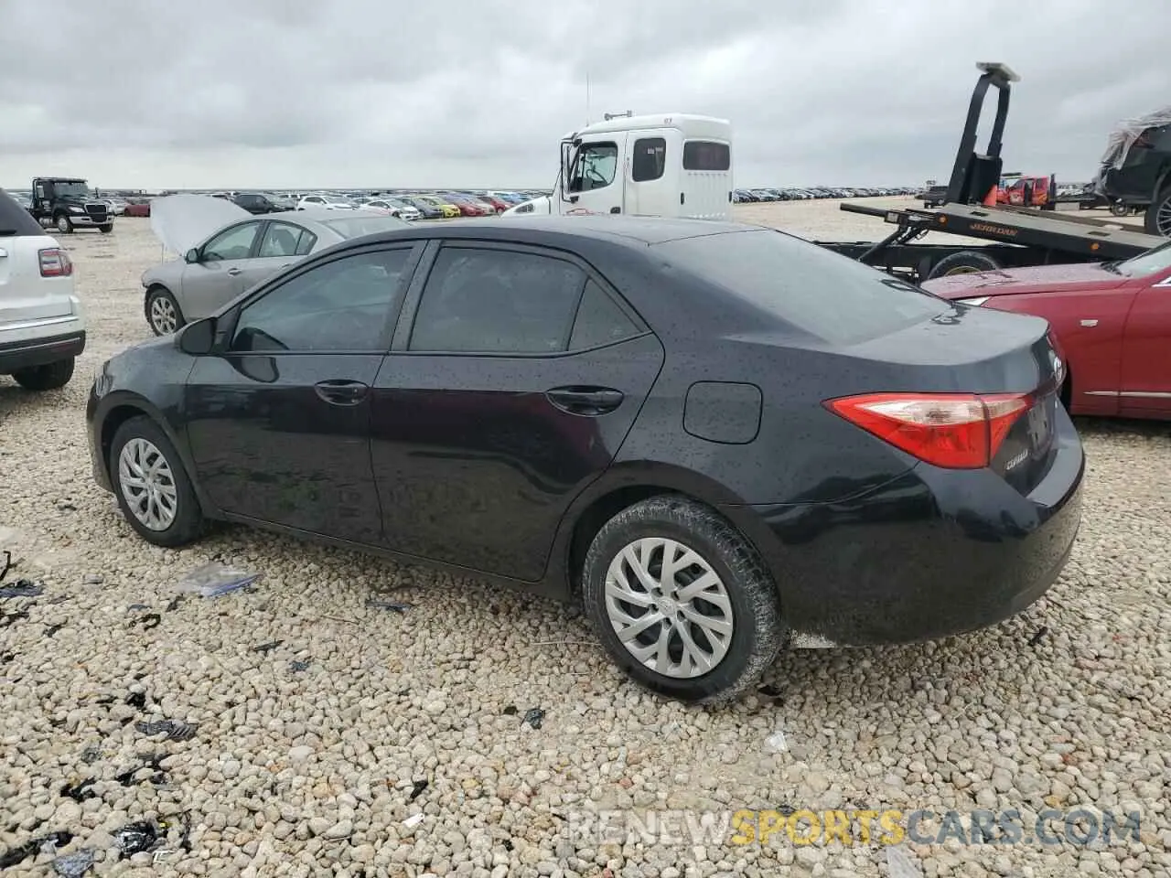 2 Photograph of a damaged car 5YFBURHE1KP929043 TOYOTA COROLLA 2019