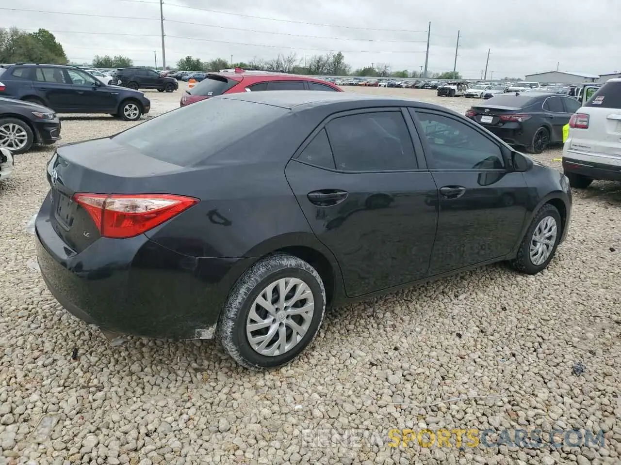 3 Photograph of a damaged car 5YFBURHE1KP929043 TOYOTA COROLLA 2019