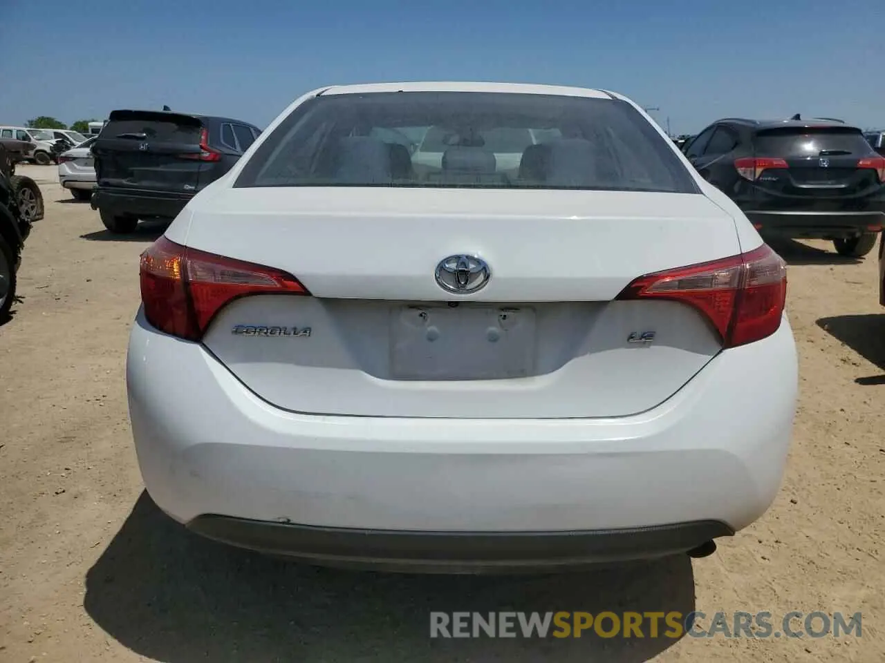 6 Фотография поврежденного автомобиля 5YFBURHE1KP931679 TOYOTA COROLLA 2019