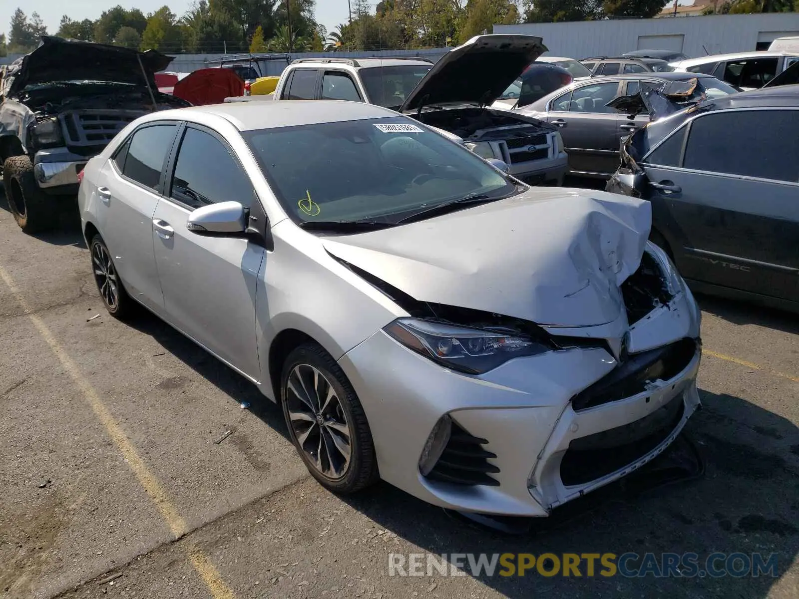 1 Photograph of a damaged car 5YFBURHE1KP932976 TOYOTA COROLLA 2019