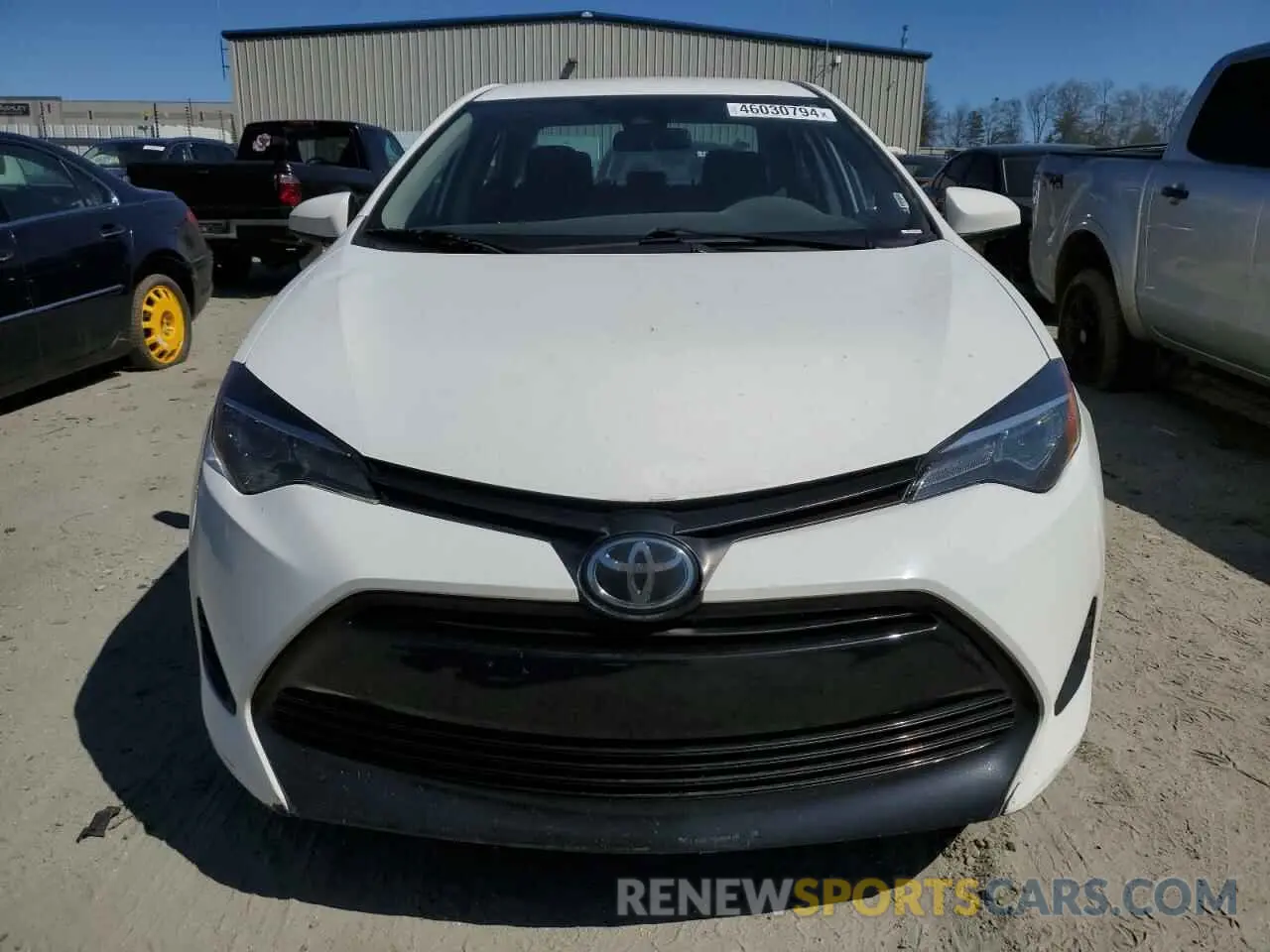5 Photograph of a damaged car 5YFBURHE1KP936526 TOYOTA COROLLA 2019