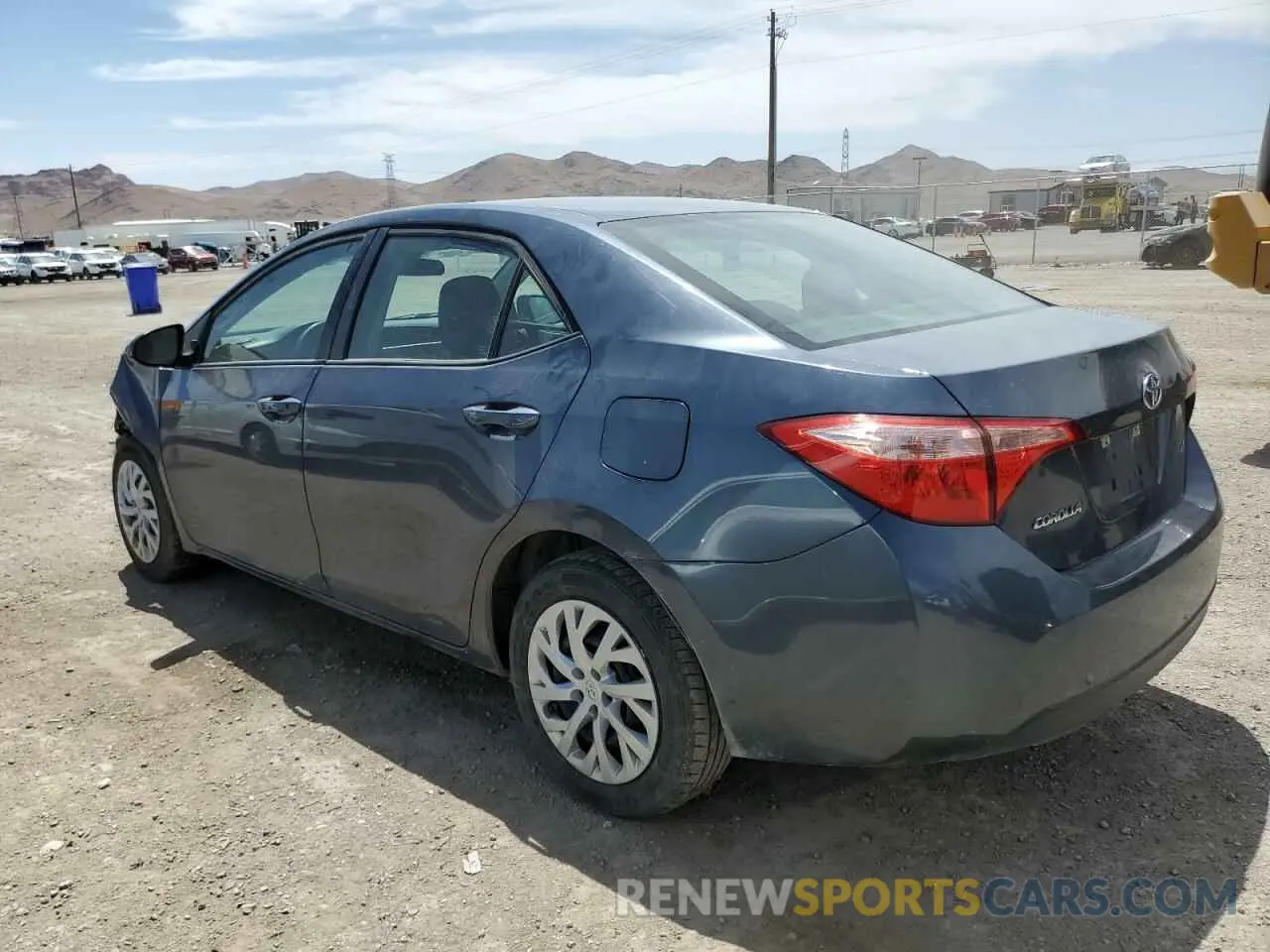 2 Фотография поврежденного автомобиля 5YFBURHE1KP937417 TOYOTA COROLLA 2019