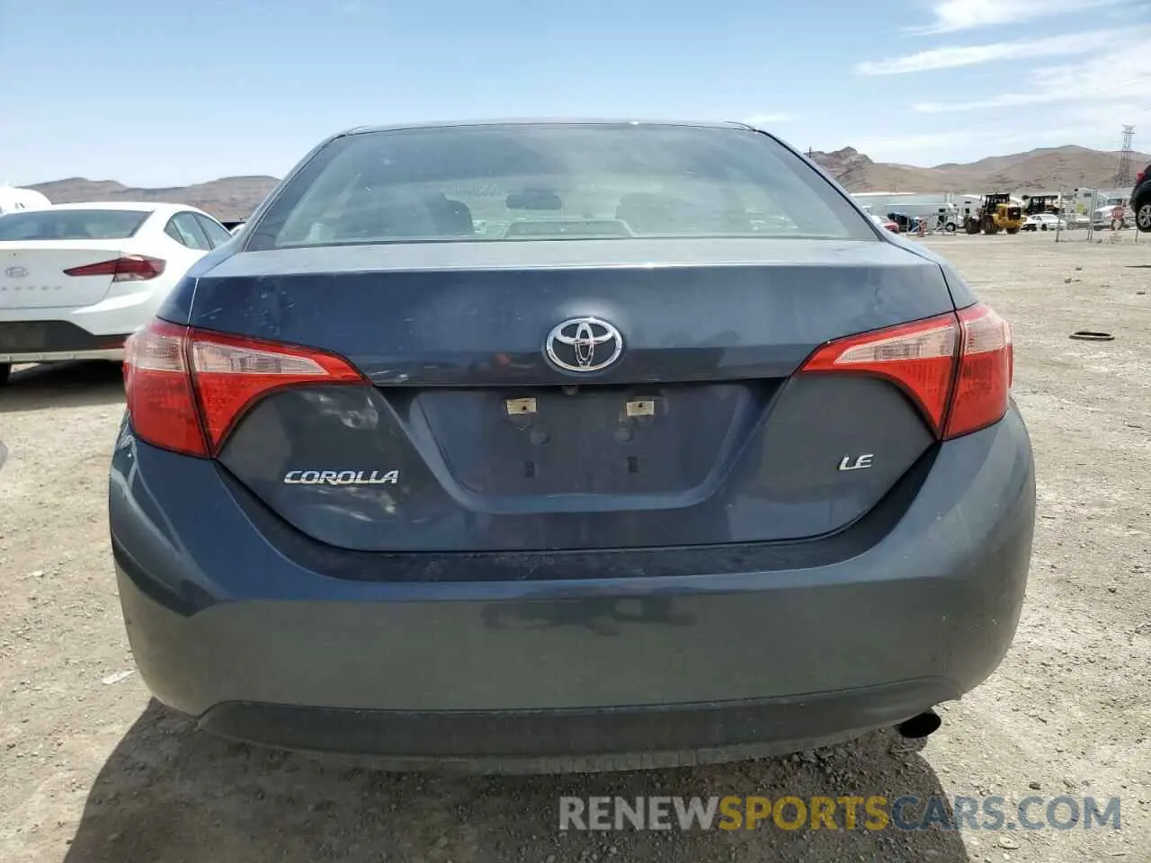 6 Фотография поврежденного автомобиля 5YFBURHE1KP937417 TOYOTA COROLLA 2019