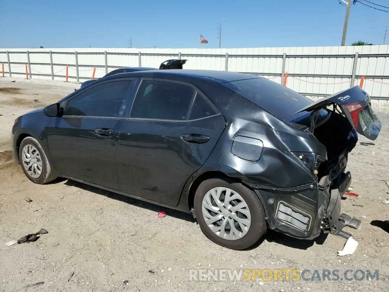 2 Photograph of a damaged car 5YFBURHE1KP939118 TOYOTA COROLLA 2019