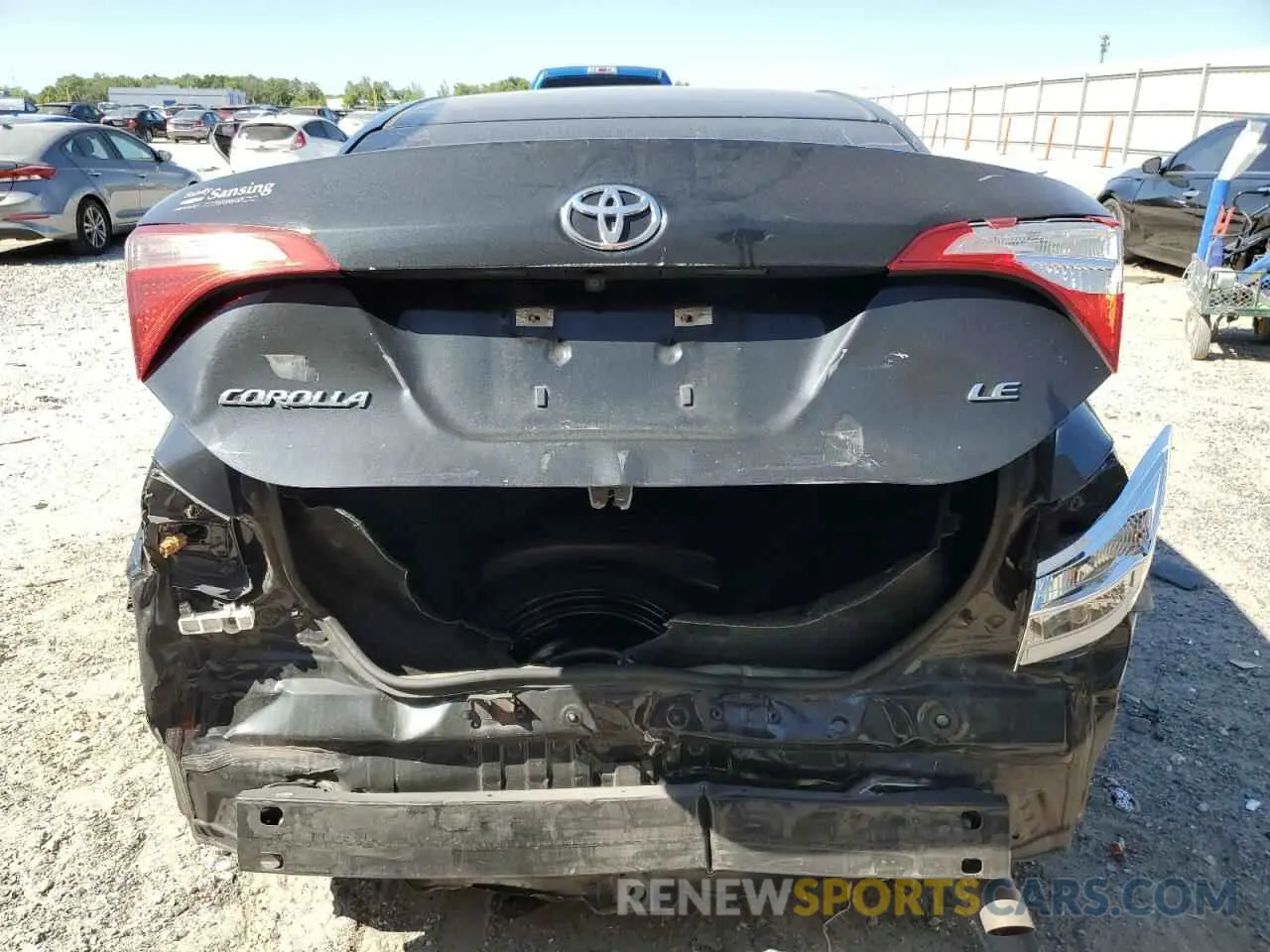 6 Photograph of a damaged car 5YFBURHE1KP939118 TOYOTA COROLLA 2019