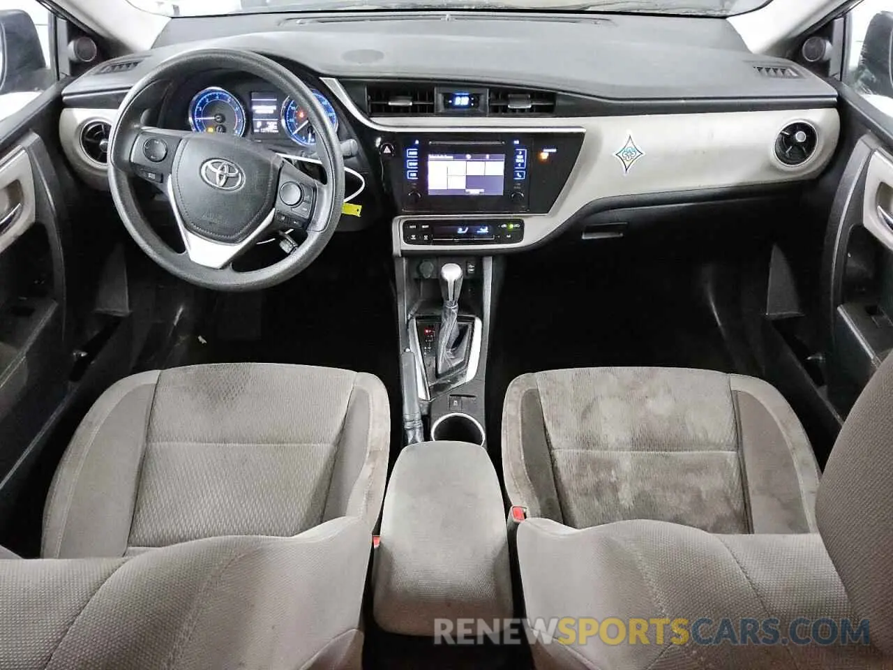 8 Photograph of a damaged car 5YFBURHE1KP940866 TOYOTA COROLLA 2019