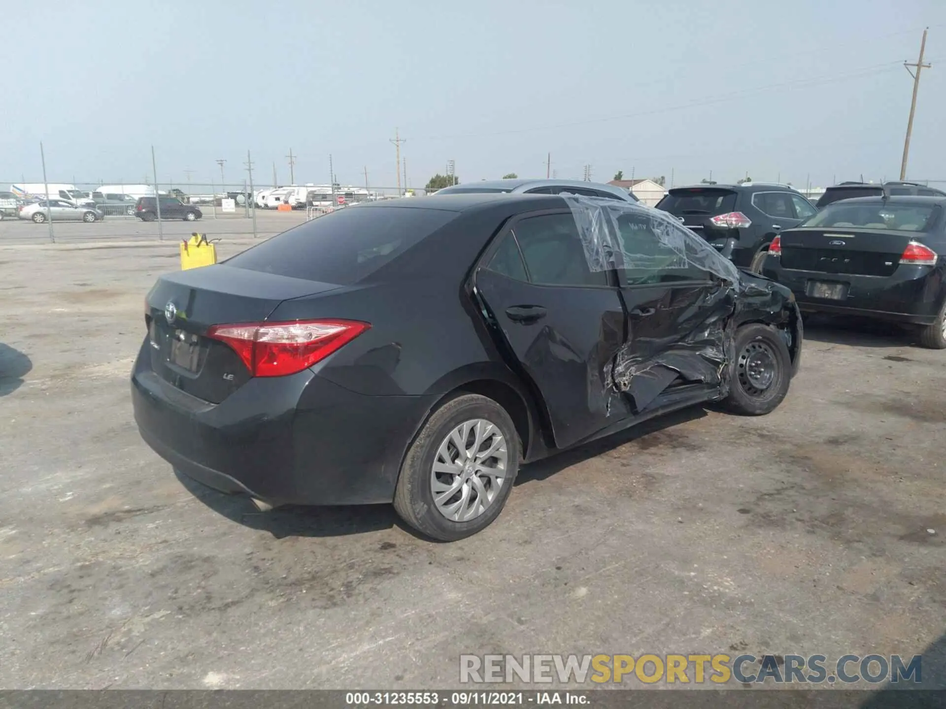 4 Photograph of a damaged car 5YFBURHE1KP942178 TOYOTA COROLLA 2019