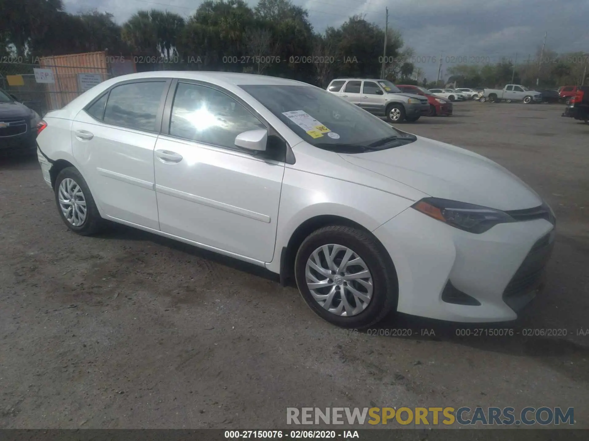 1 Photograph of a damaged car 5YFBURHE1KP945081 TOYOTA COROLLA 2019