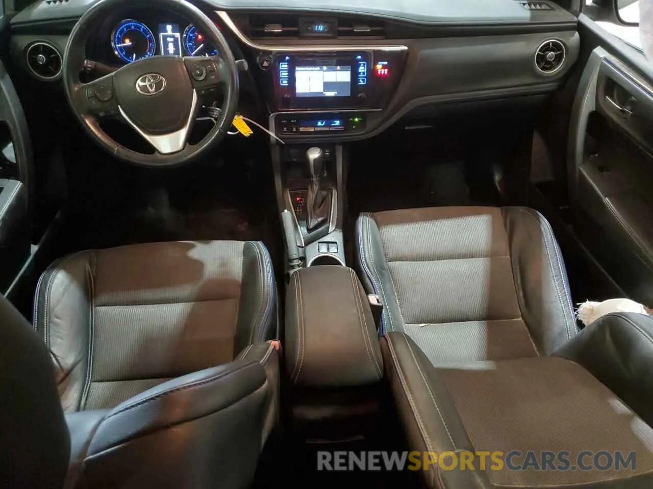 8 Фотография поврежденного автомобиля 5YFBURHE1KP946876 TOYOTA COROLLA 2019
