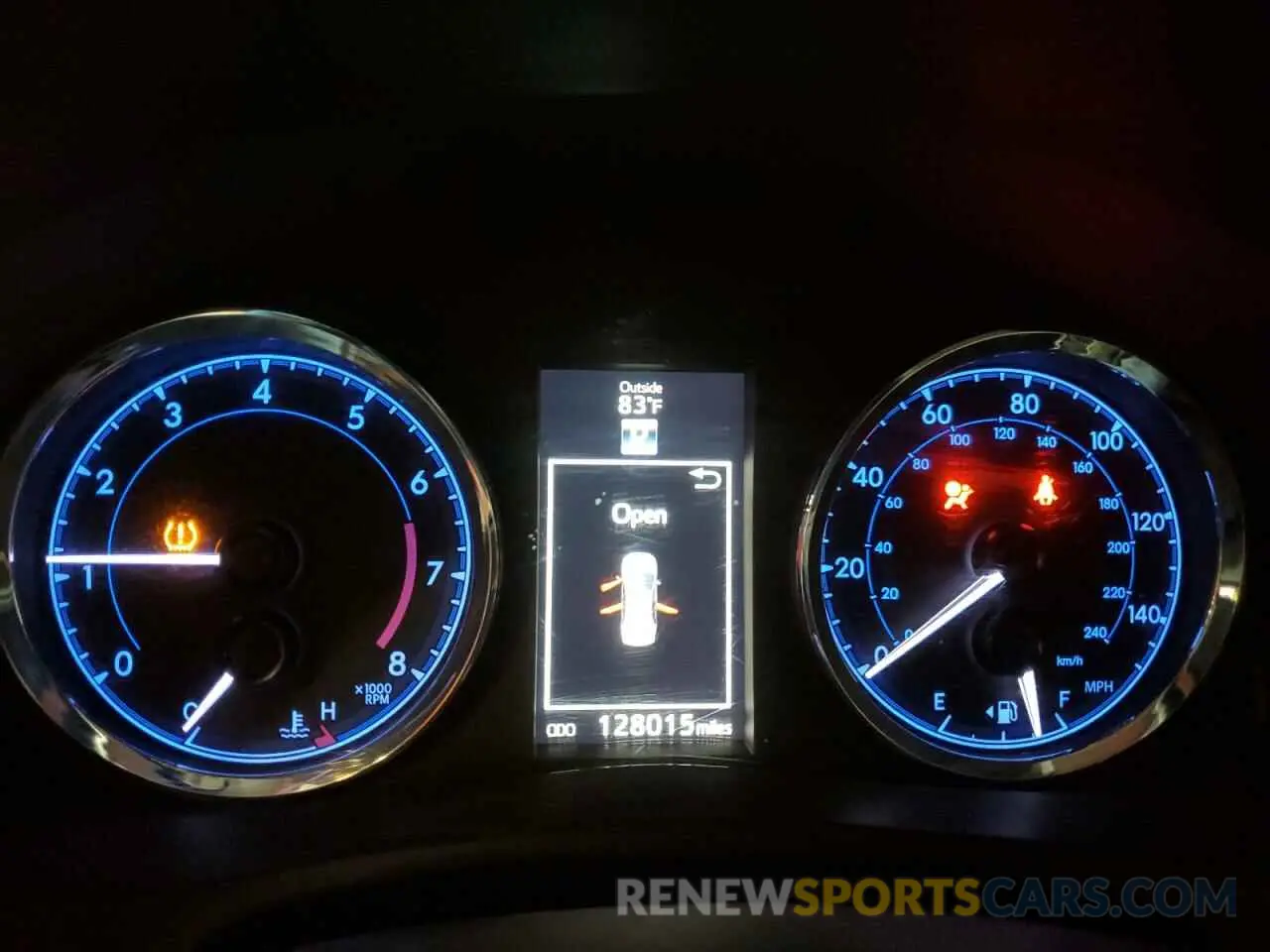 9 Фотография поврежденного автомобиля 5YFBURHE1KP946876 TOYOTA COROLLA 2019