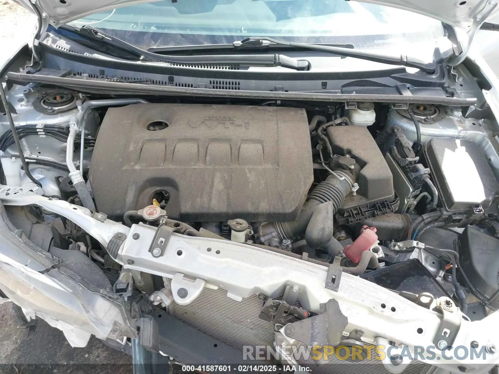 10 Photograph of a damaged car 5YFBURHE2KP858502 TOYOTA COROLLA 2019