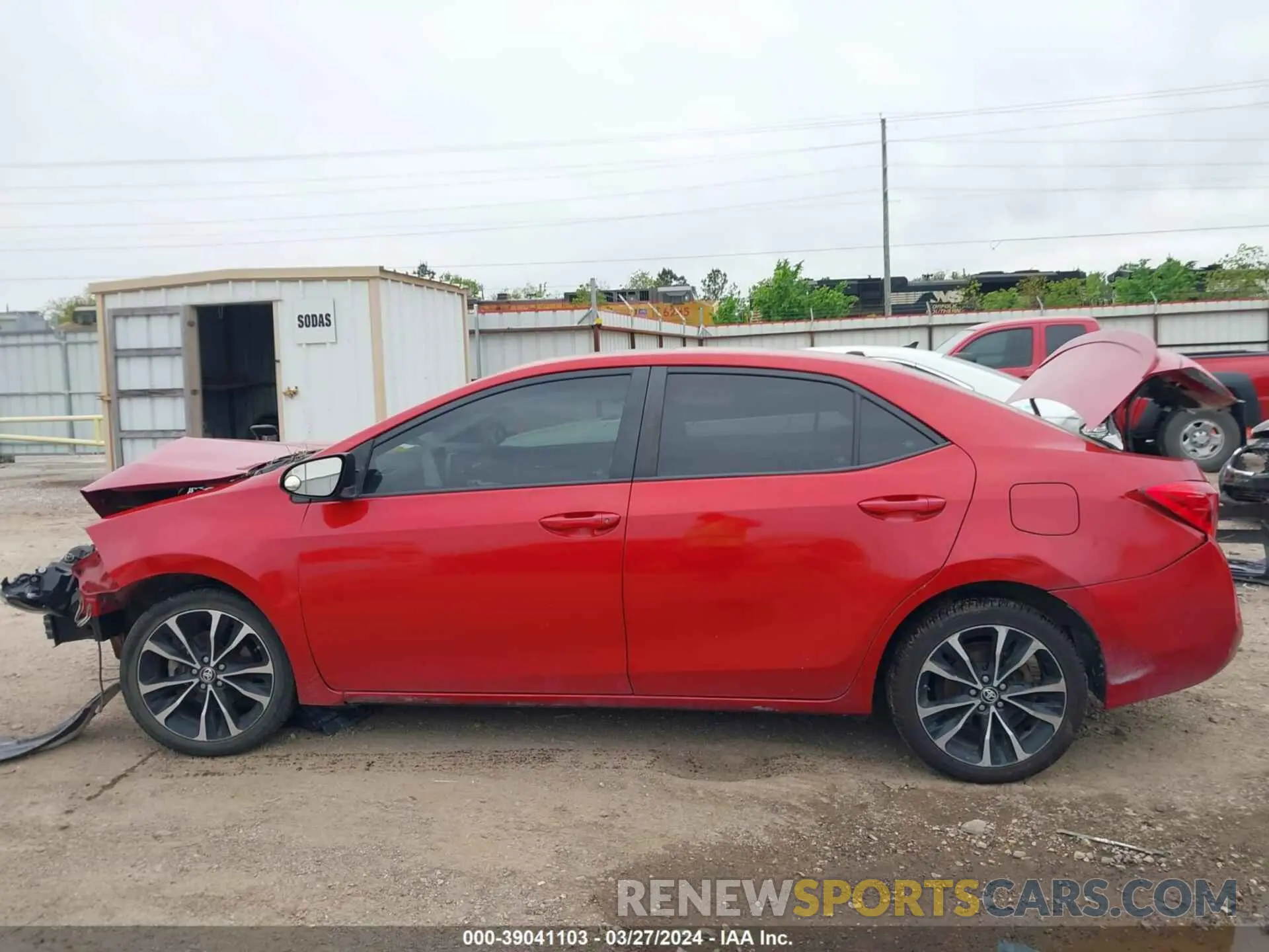 14 Photograph of a damaged car 5YFBURHE2KP869712 TOYOTA COROLLA 2019