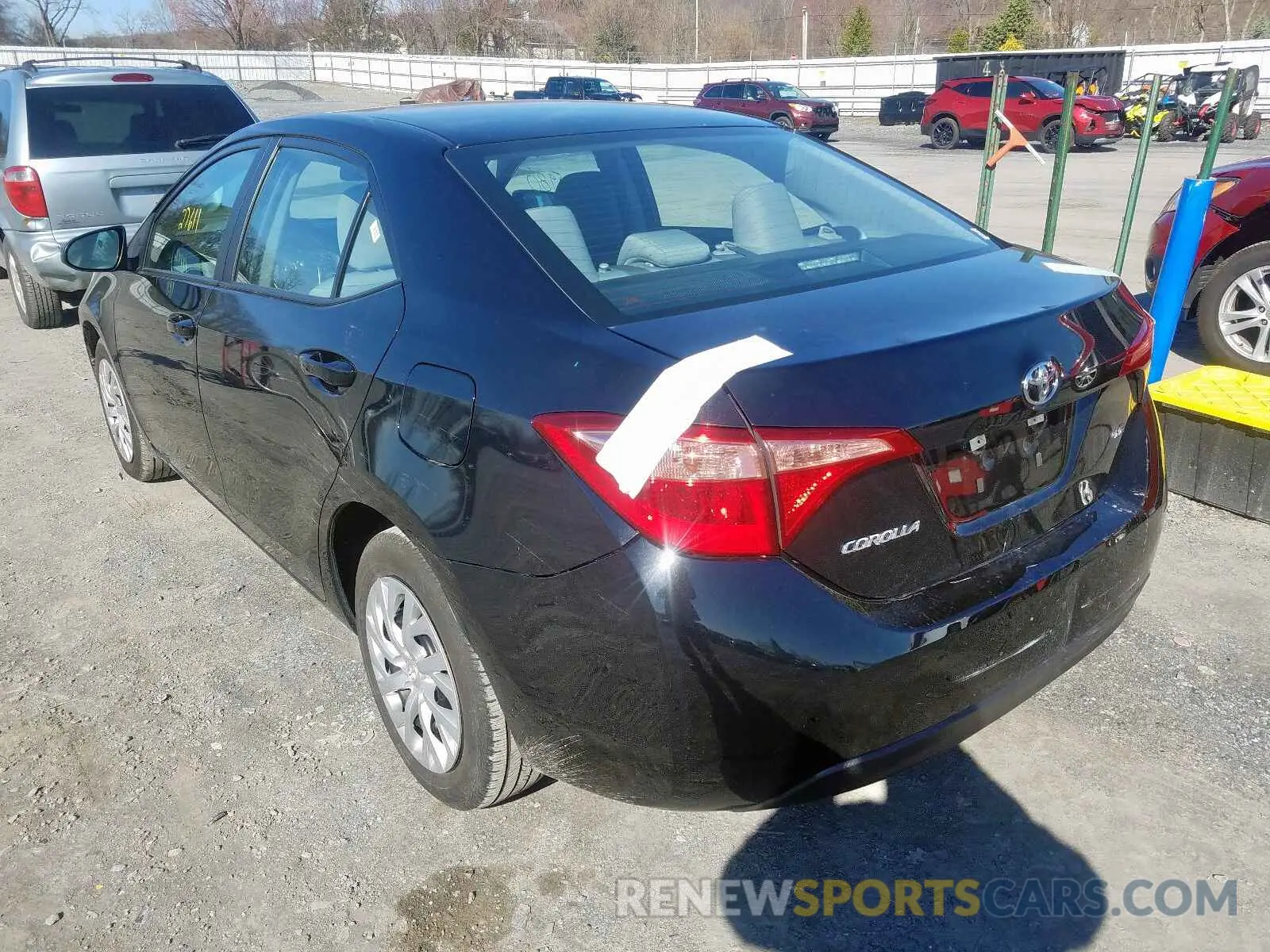 3 Photograph of a damaged car 5YFBURHE2KP871279 TOYOTA COROLLA 2019