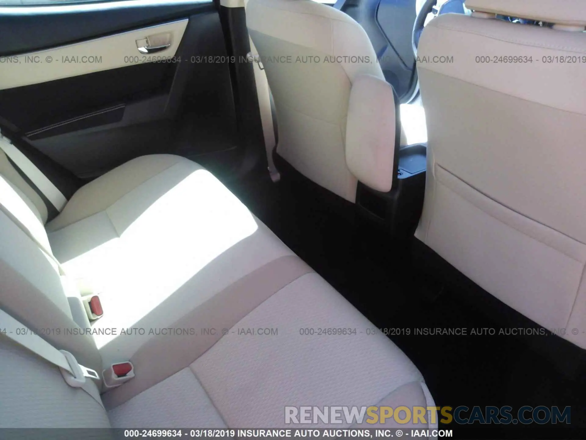 8 Photograph of a damaged car 5YFBURHE2KP877146 TOYOTA COROLLA 2019
