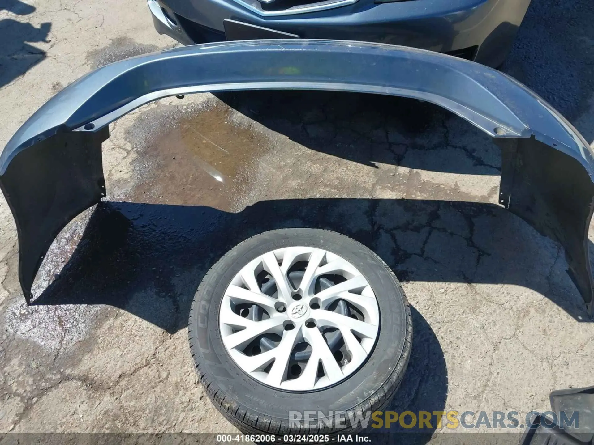 12 Фотография поврежденного автомобиля 5YFBURHE2KP877728 TOYOTA COROLLA 2019