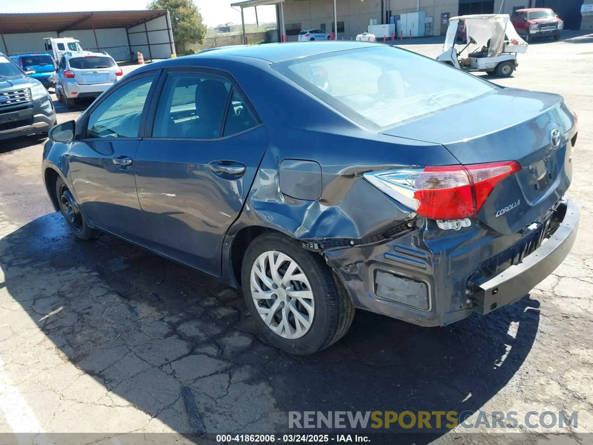 3 Фотография поврежденного автомобиля 5YFBURHE2KP877728 TOYOTA COROLLA 2019