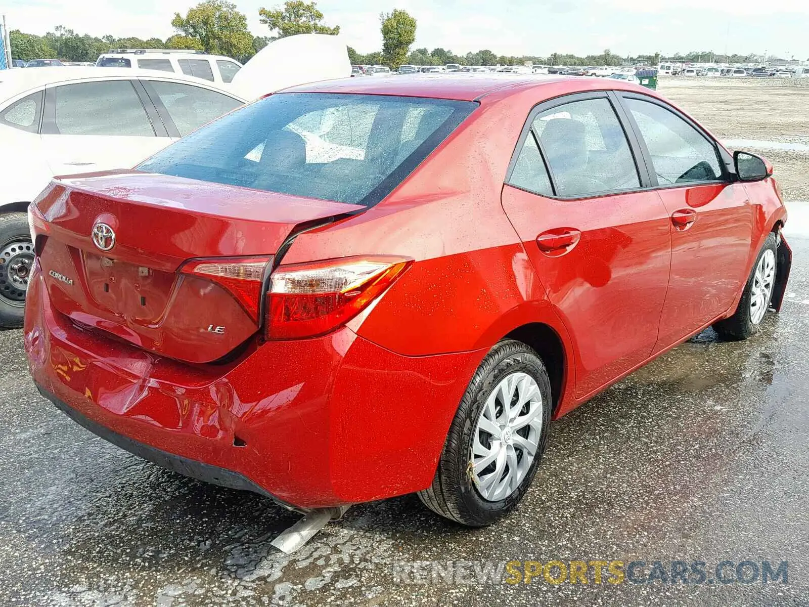 4 Photograph of a damaged car 5YFBURHE2KP878376 TOYOTA COROLLA 2019