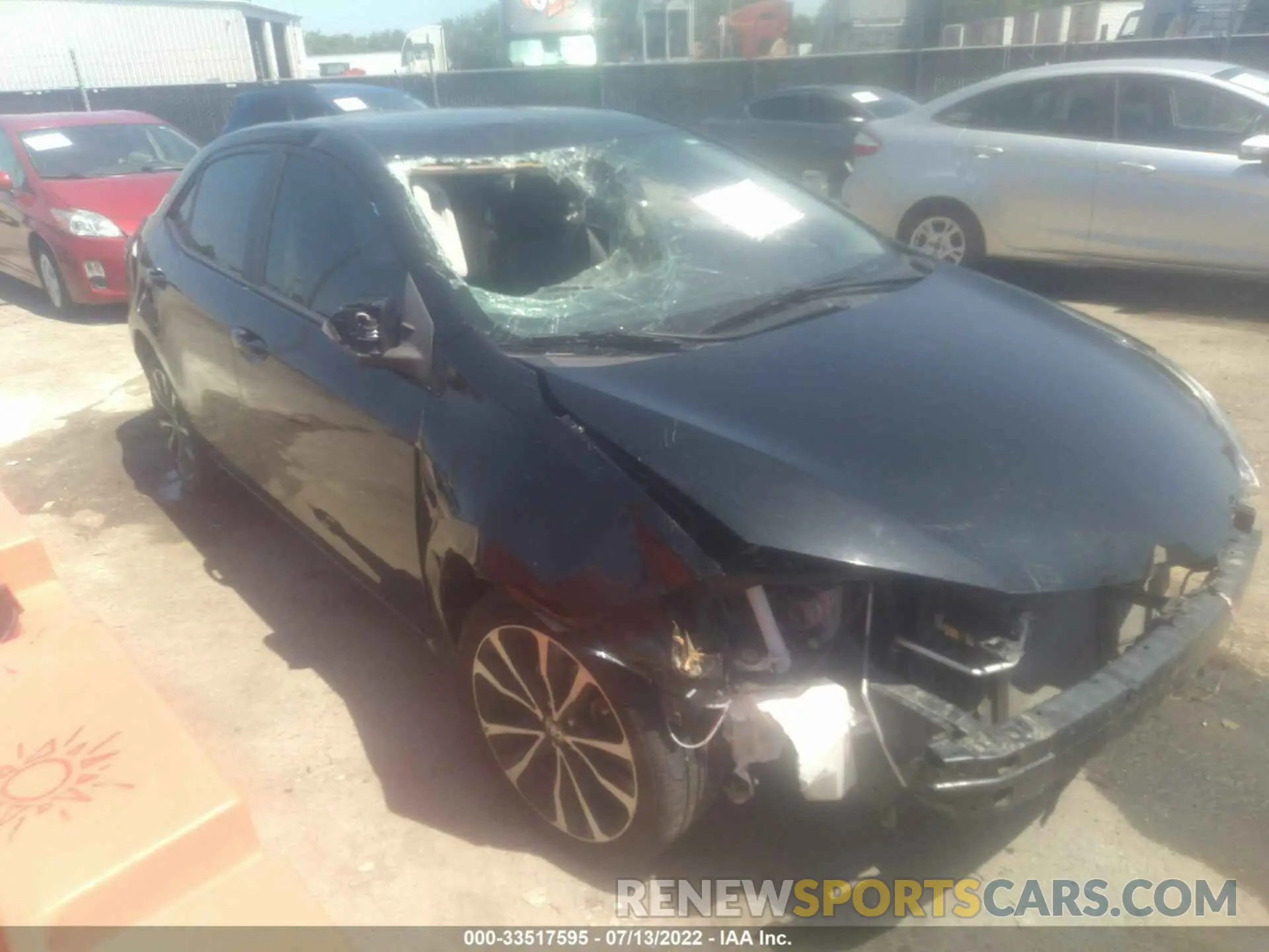 1 Фотография поврежденного автомобиля 5YFBURHE2KP892505 TOYOTA COROLLA 2019