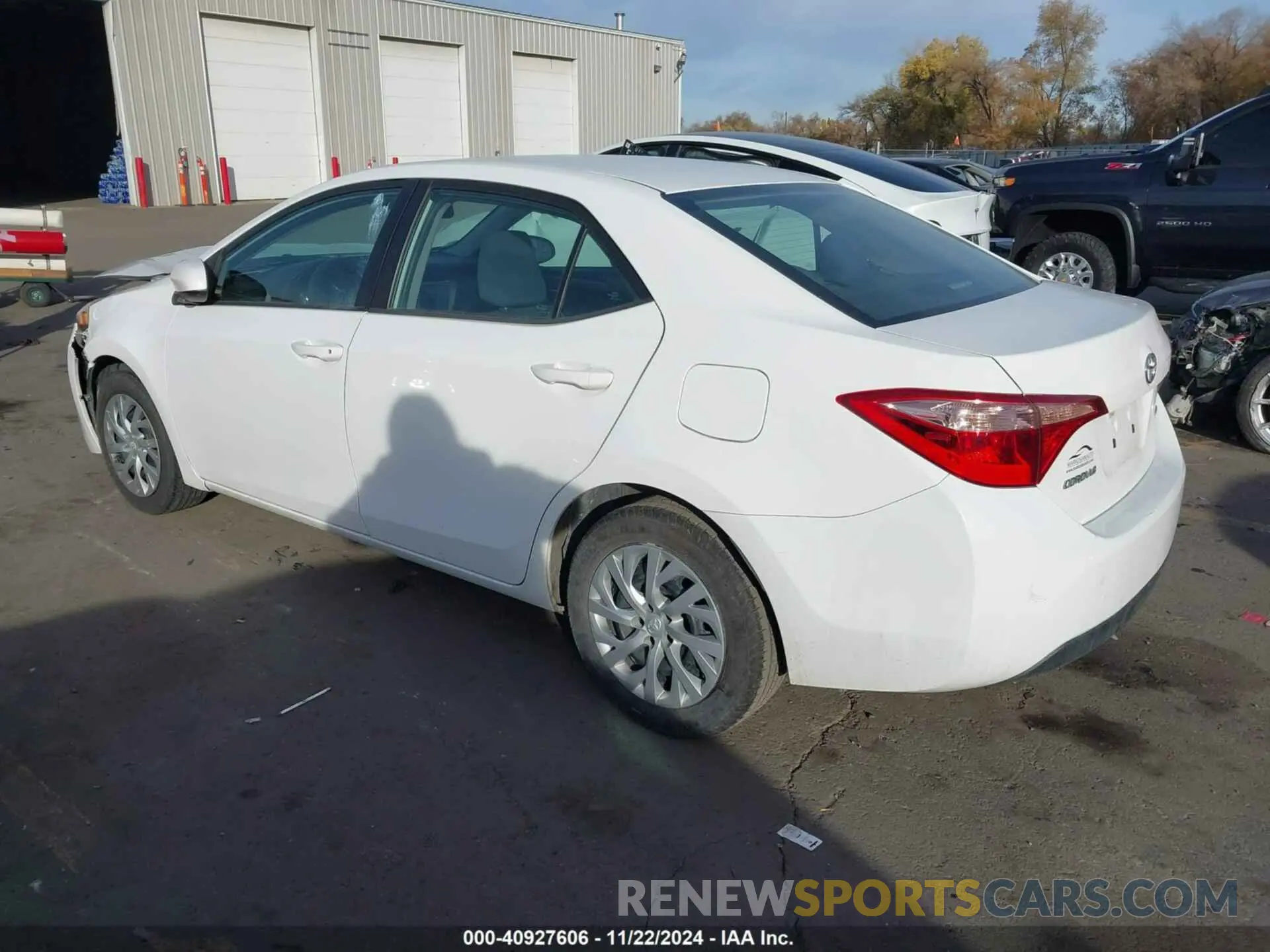 3 Фотография поврежденного автомобиля 5YFBURHE2KP897011 TOYOTA COROLLA 2019