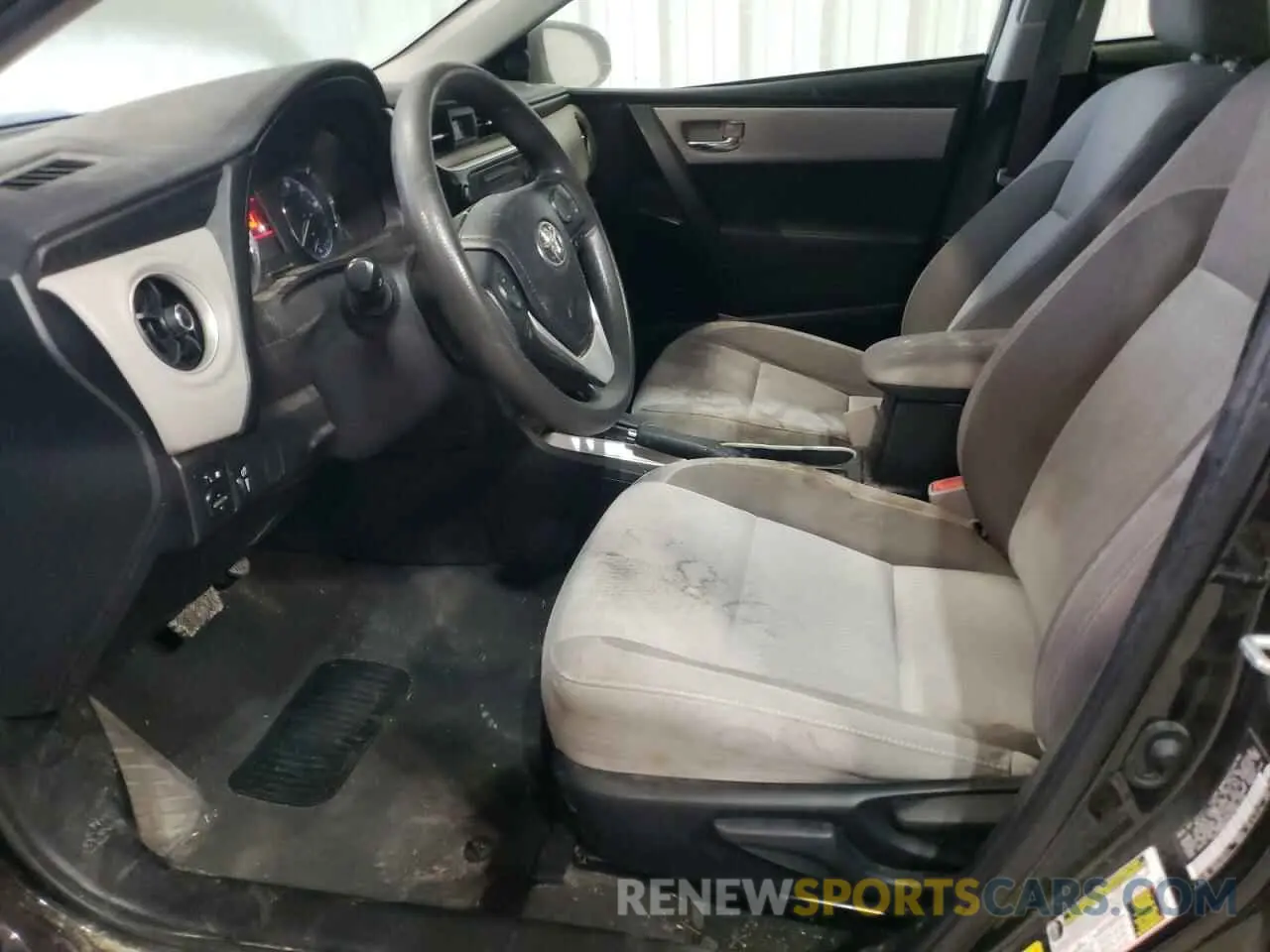 7 Фотография поврежденного автомобиля 5YFBURHE2KP897526 TOYOTA COROLLA 2019