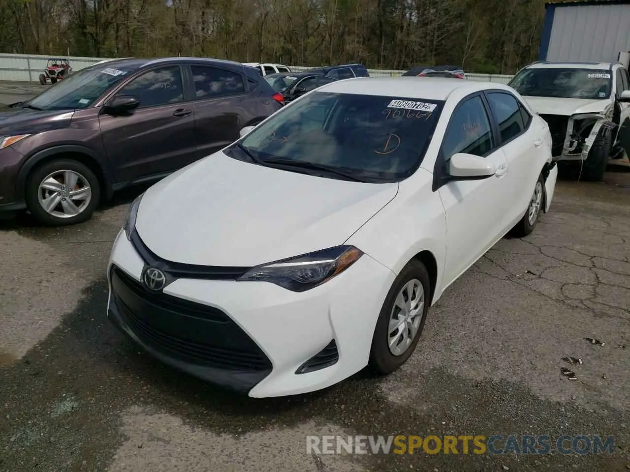 2 Фотография поврежденного автомобиля 5YFBURHE2KP901669 TOYOTA COROLLA 2019