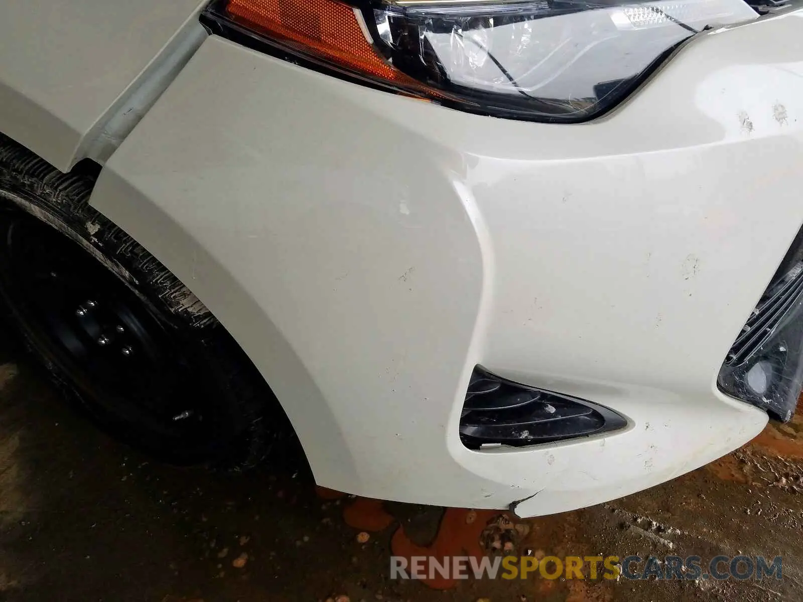 9 Photograph of a damaged car 5YFBURHE2KP902420 TOYOTA COROLLA 2019