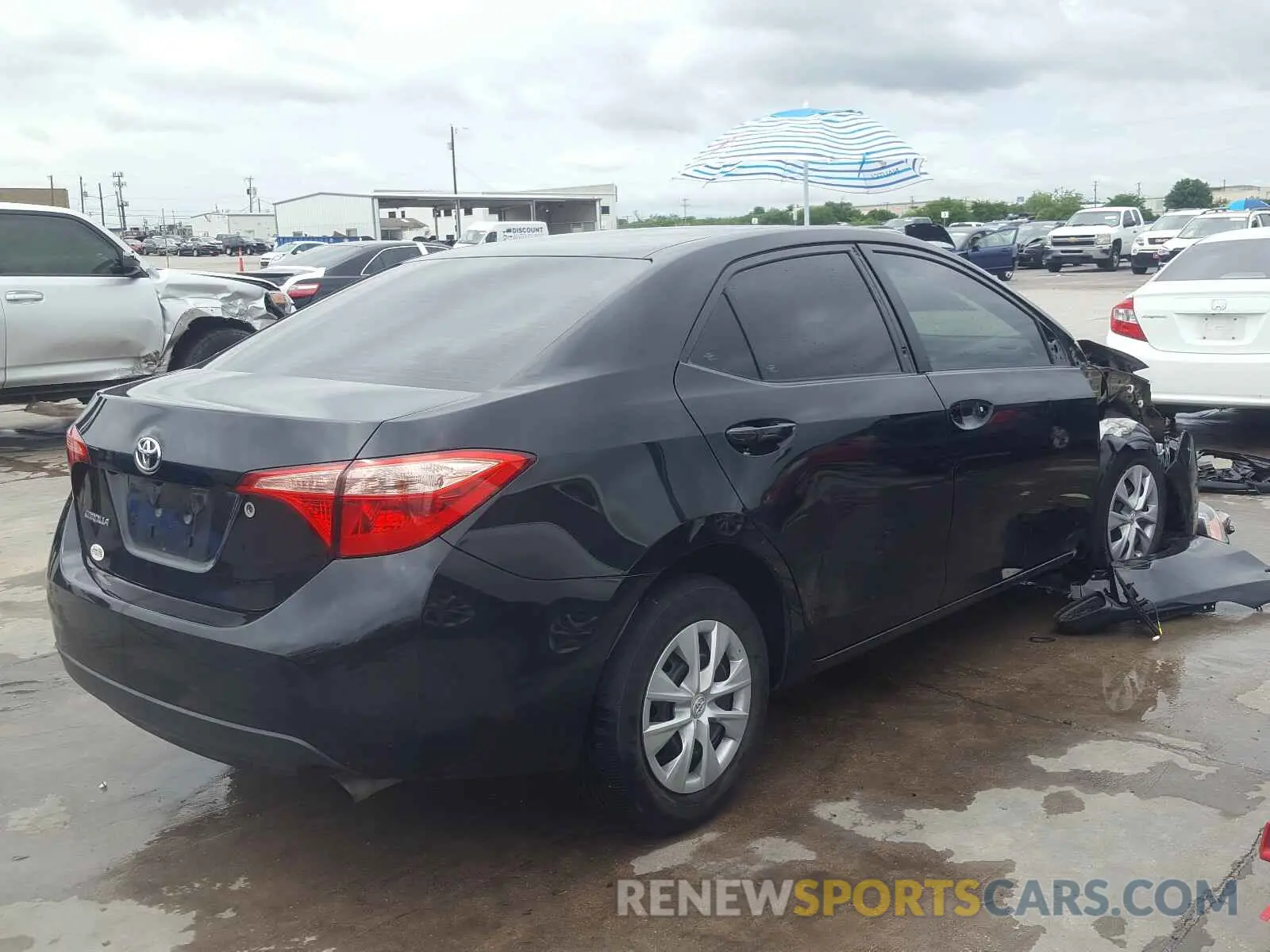 4 Photograph of a damaged car 5YFBURHE2KP907973 TOYOTA COROLLA 2019