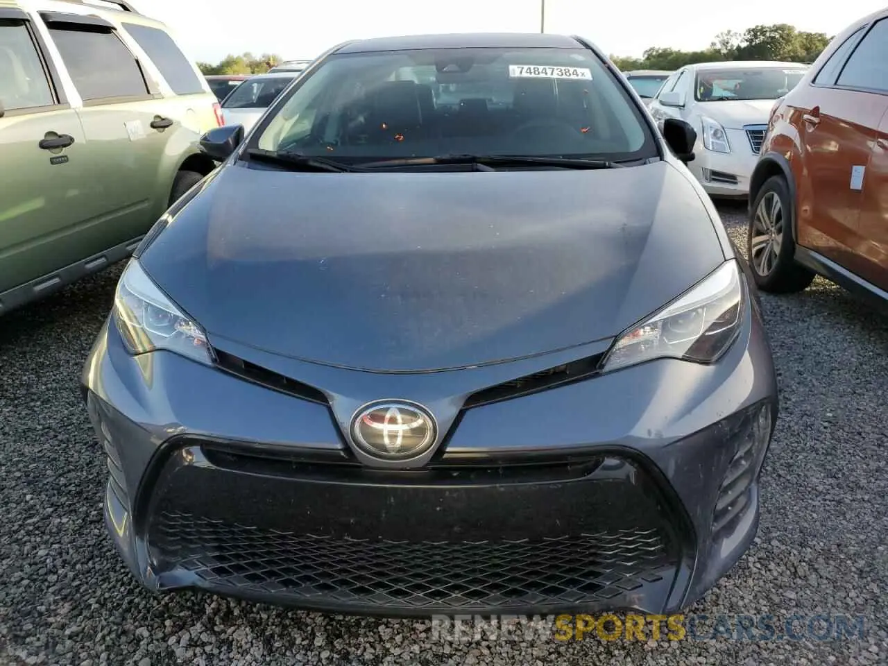 5 Photograph of a damaged car 5YFBURHE2KP924143 TOYOTA COROLLA 2019