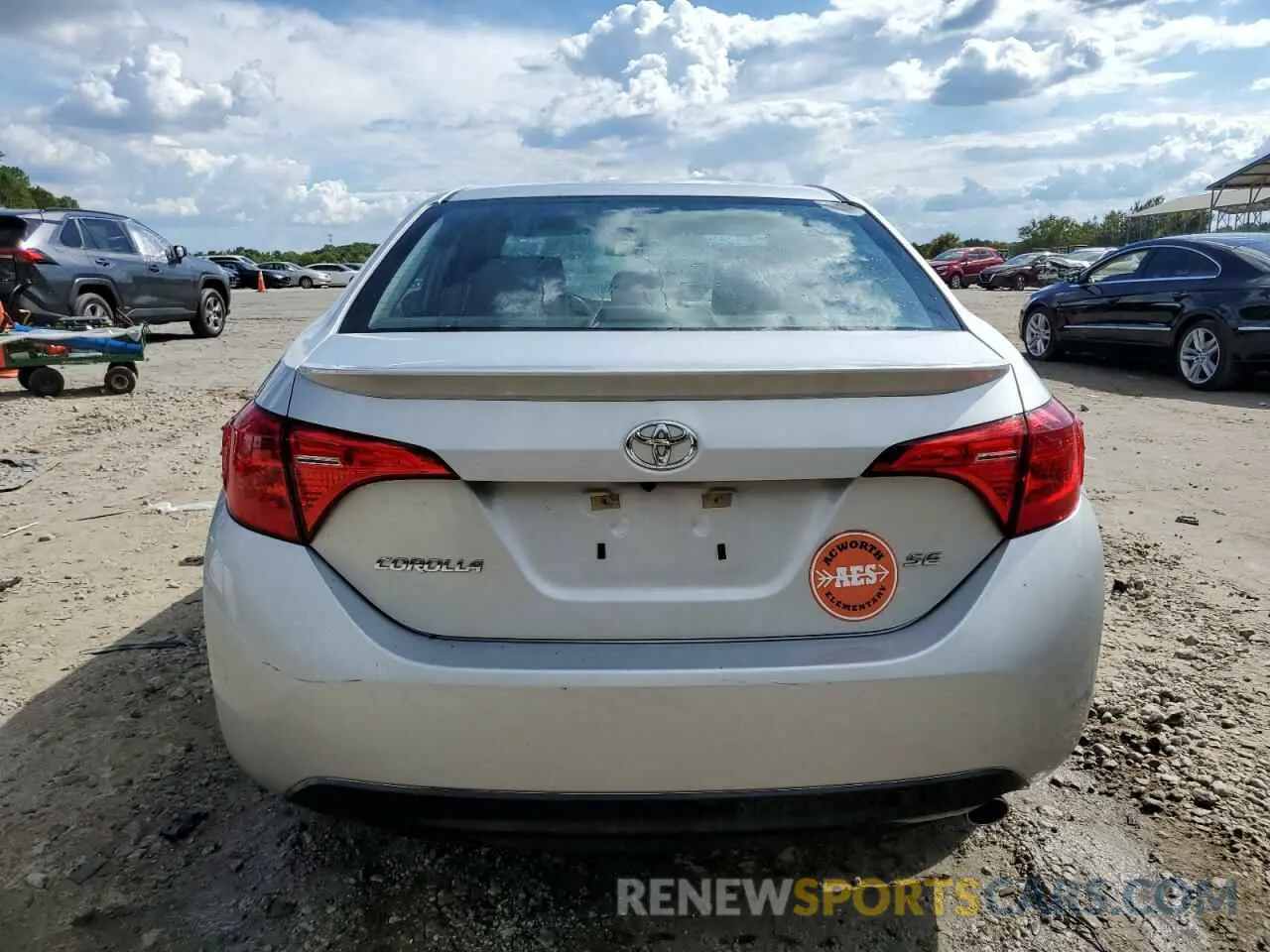 6 Photograph of a damaged car 5YFBURHE2KP939581 TOYOTA COROLLA 2019