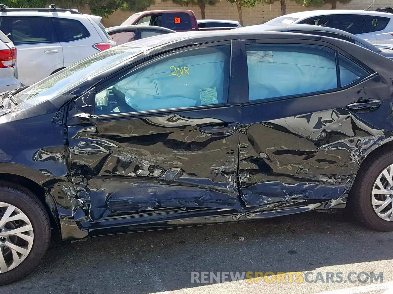 10 Photograph of a damaged car 5YFBURHE2KP944103 TOYOTA COROLLA 2019