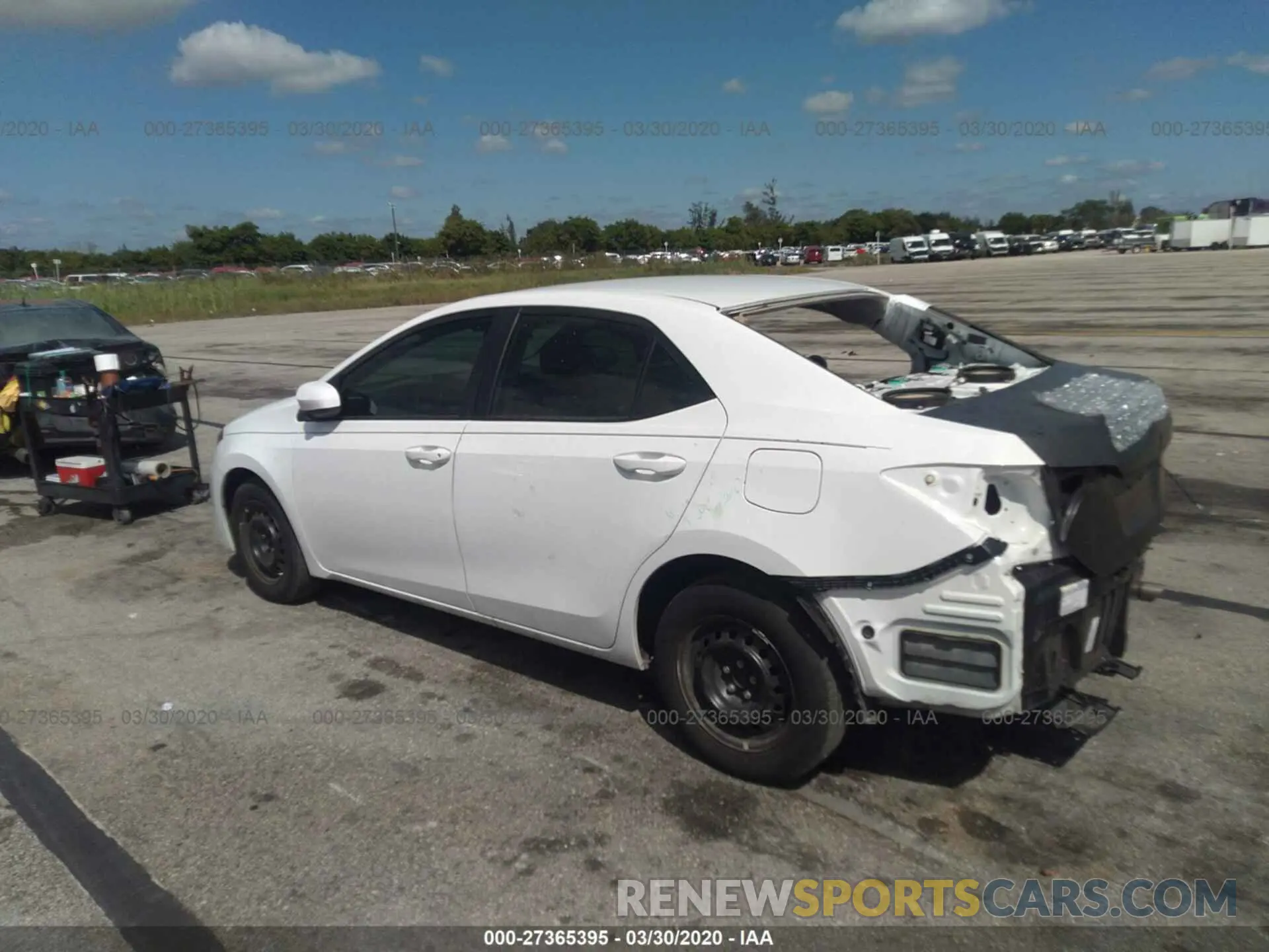 3 Photograph of a damaged car 5YFBURHE3KP858671 TOYOTA COROLLA 2019